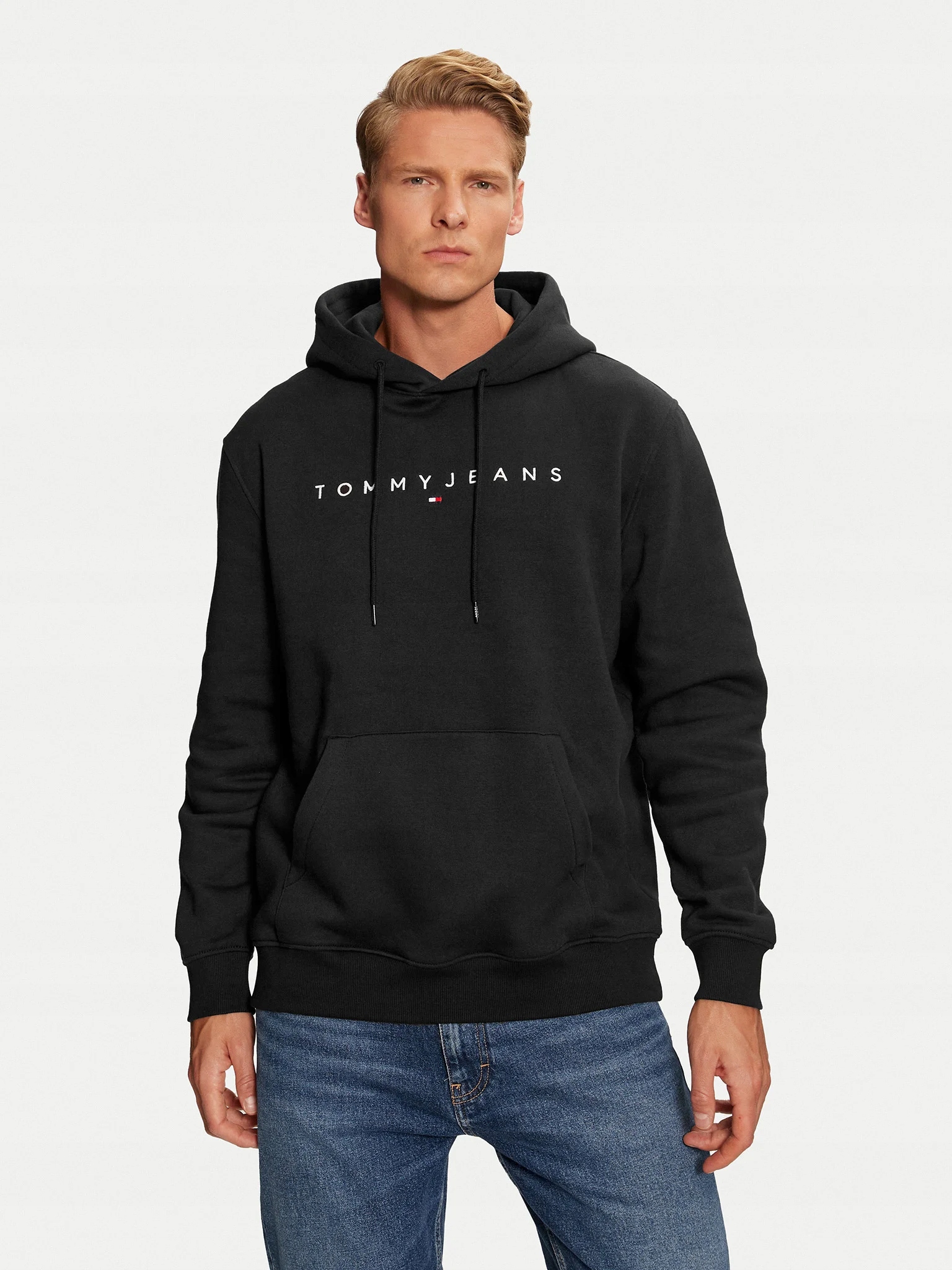 Tommy Jeans pánská mikina v černé barvě s kapucí s potiskem DM0DM20746 XL