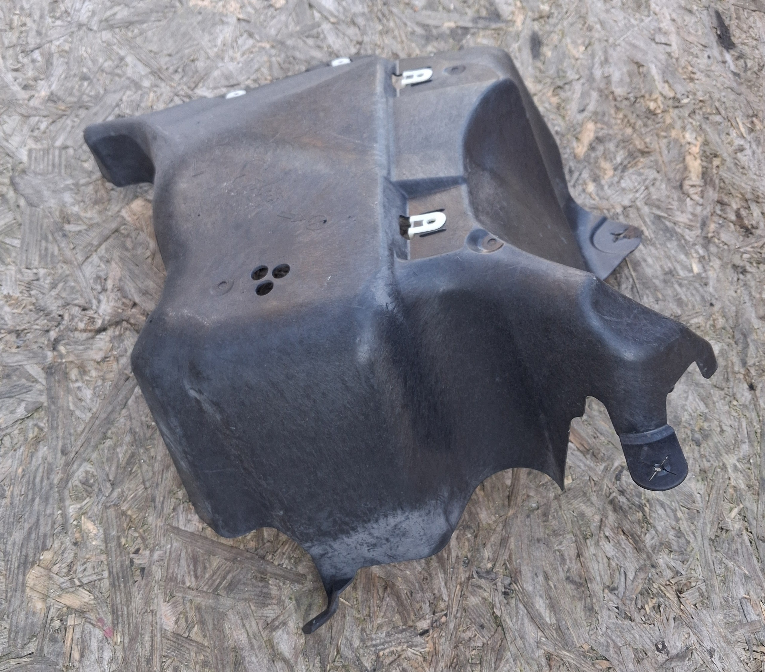 cover chassis rear part left BMW M2 G87 8085781