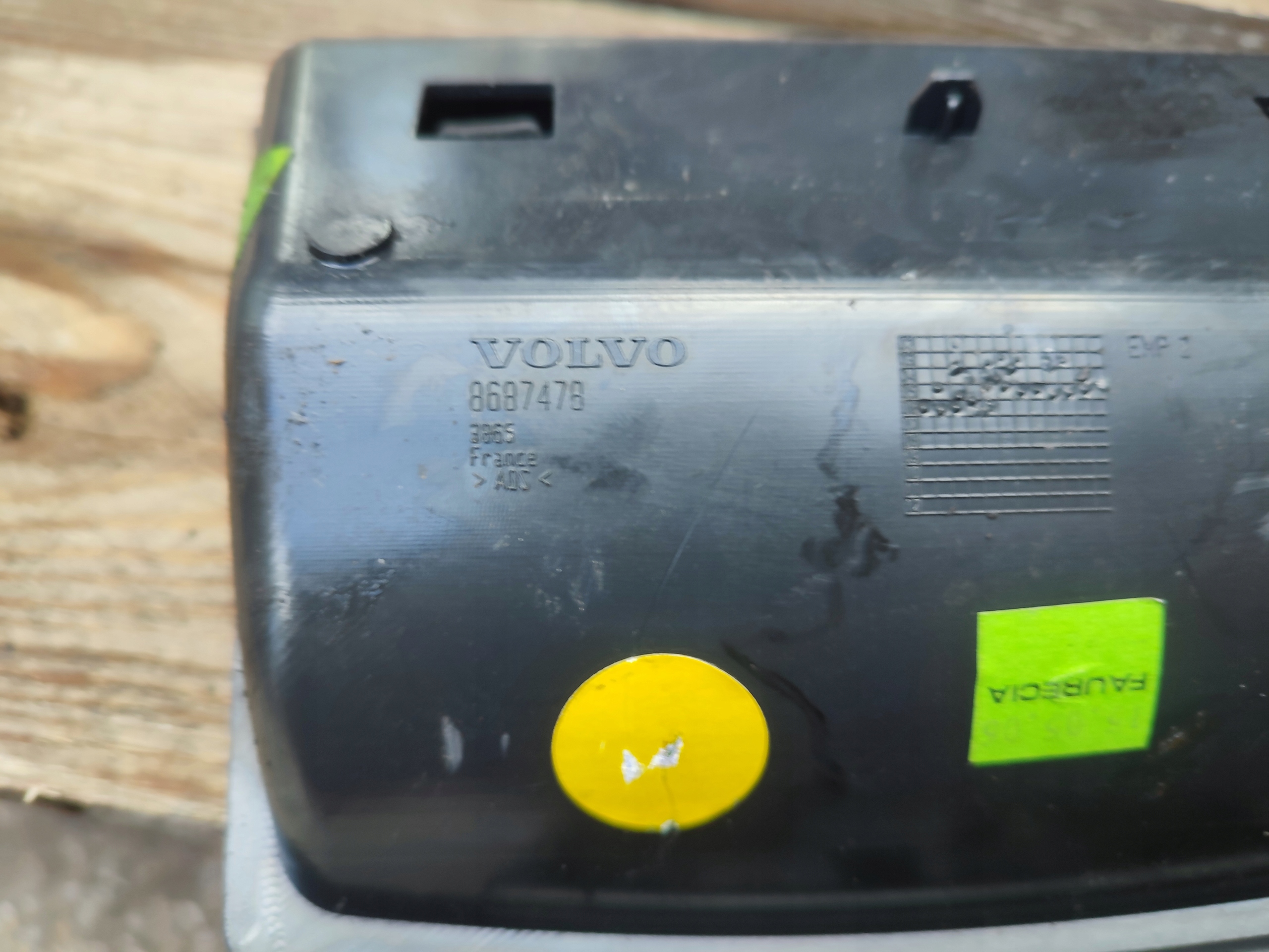 passenger compartment plato VOLVO V50 8687478