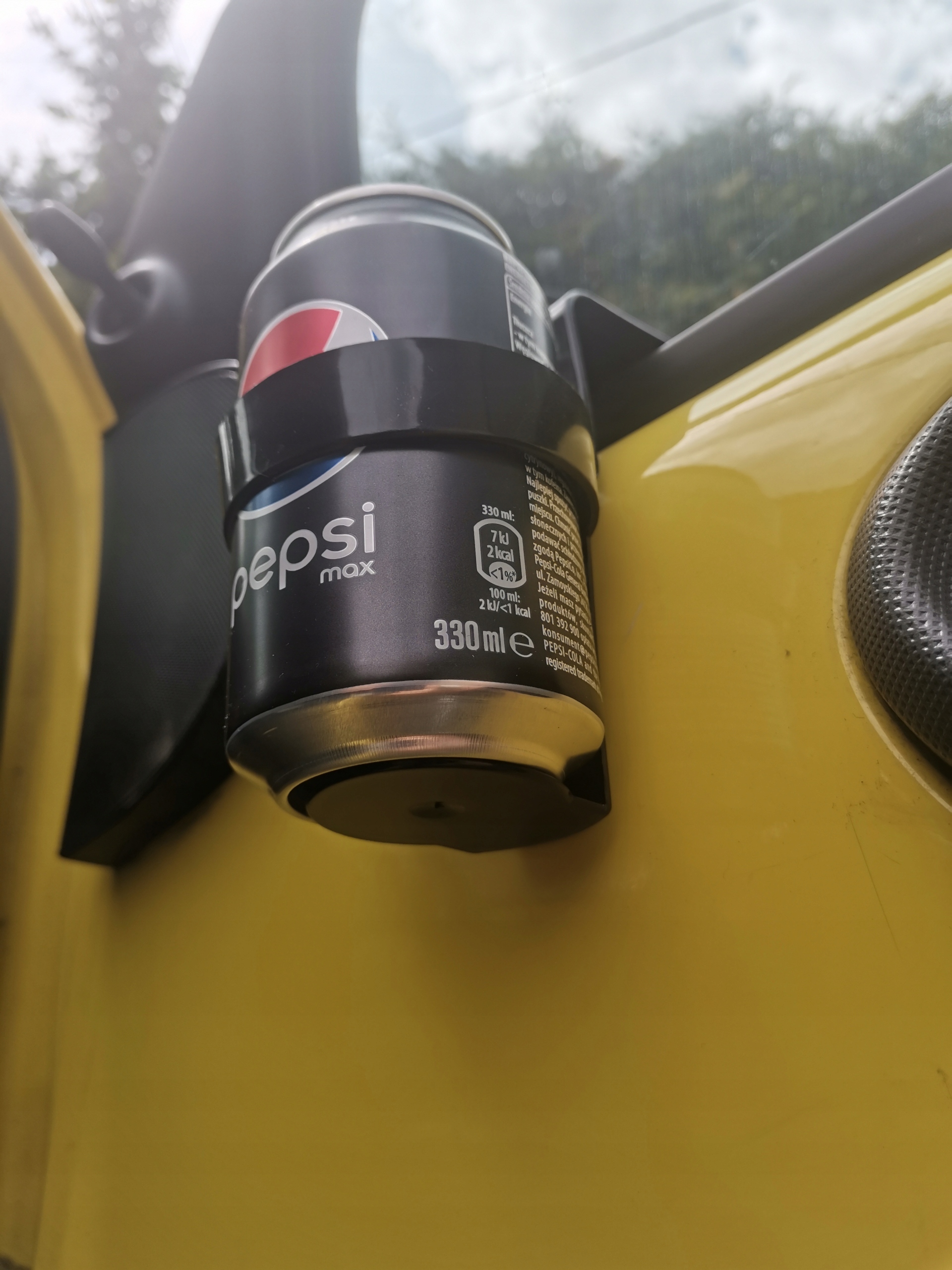 Uchwyt na kubek do samochodu MONTAŻ ZA SZYBĘ 2 szt EAN (GTIN) 8586015054938