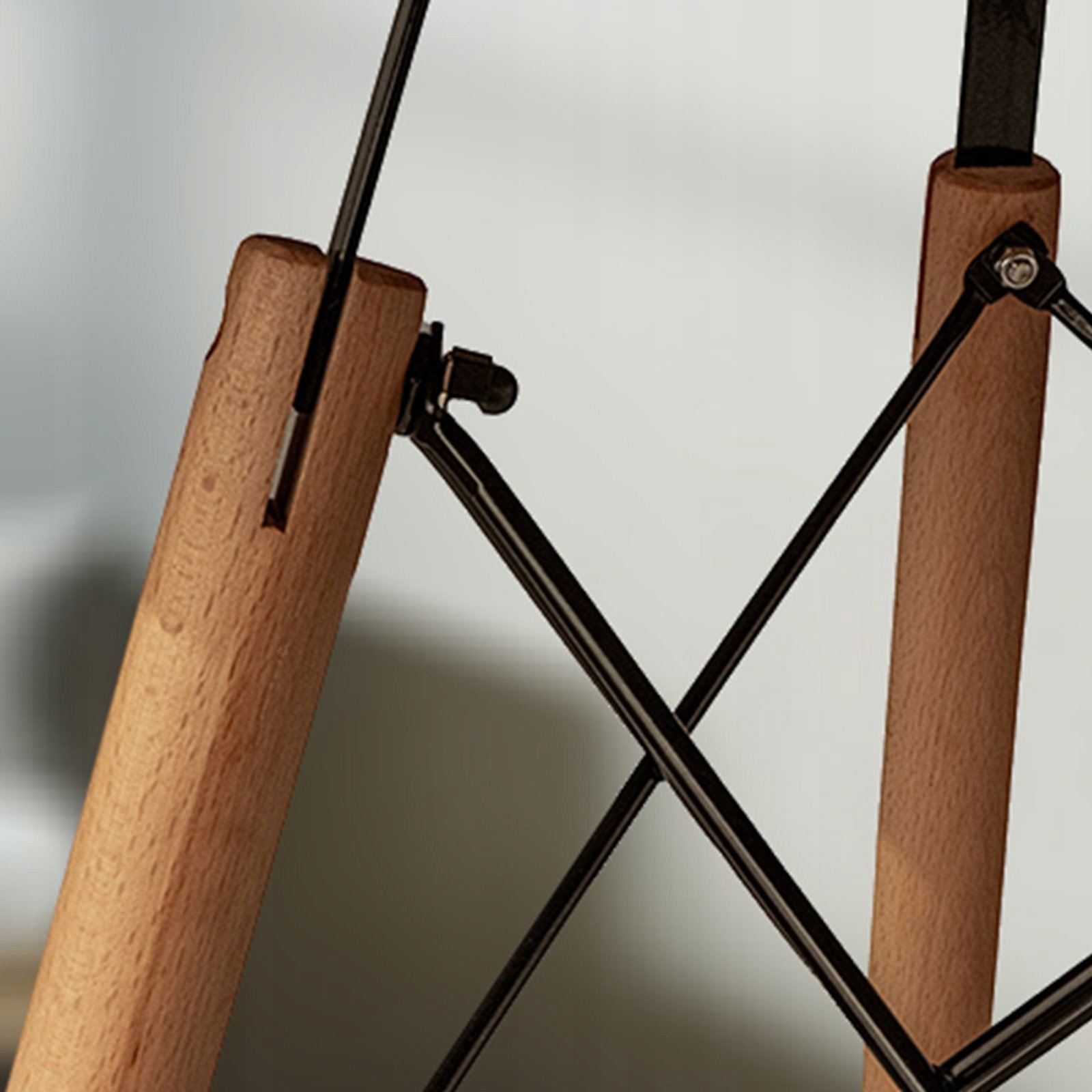 OKRĄGŁY Stół BRĄZOWY STOLIK skandynawski nowoczesny do salonu jadalni 80 Kod producenta WWT2N