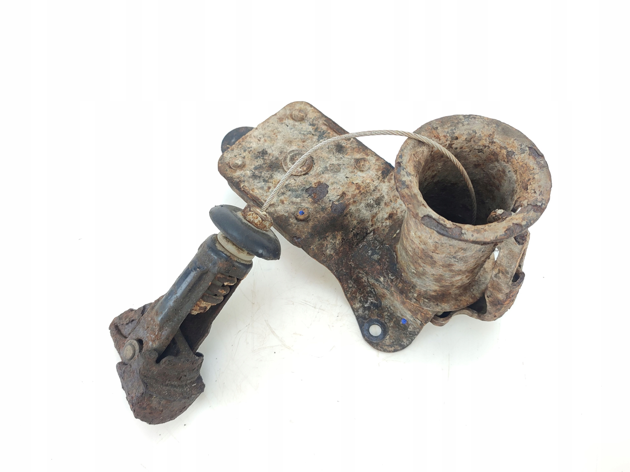 WINDA MOCOWANIE KOŁA ZAPASOWEGO RENAULT SCENIC II Waga produktu z opakowaniem jednostkowym 2 kg