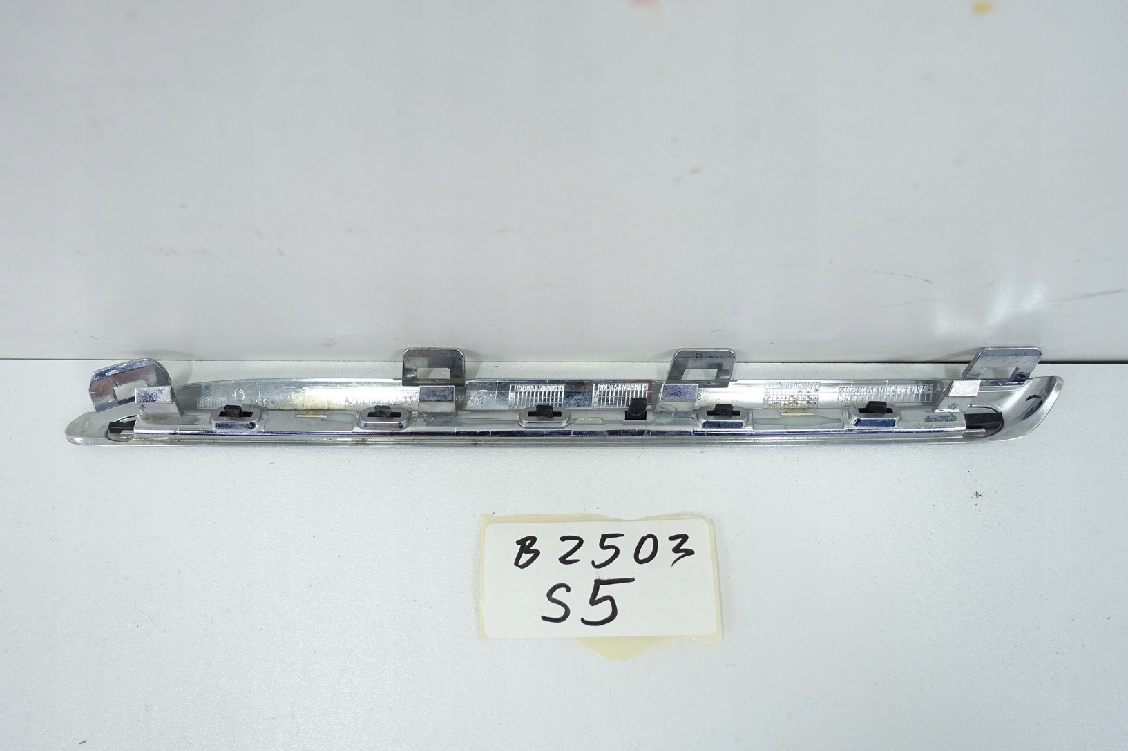 moulding CHROM GRILLA MERCEDES W213 A2138880273