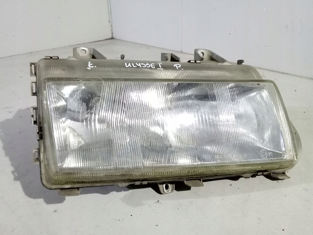 Fiat Ulysse and light right front front