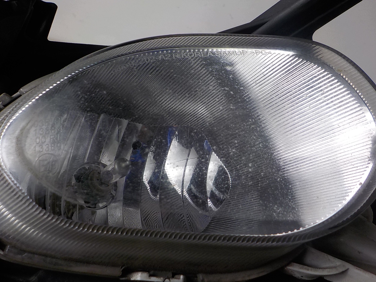 KIA CEED and fog light right front front 92202-A2