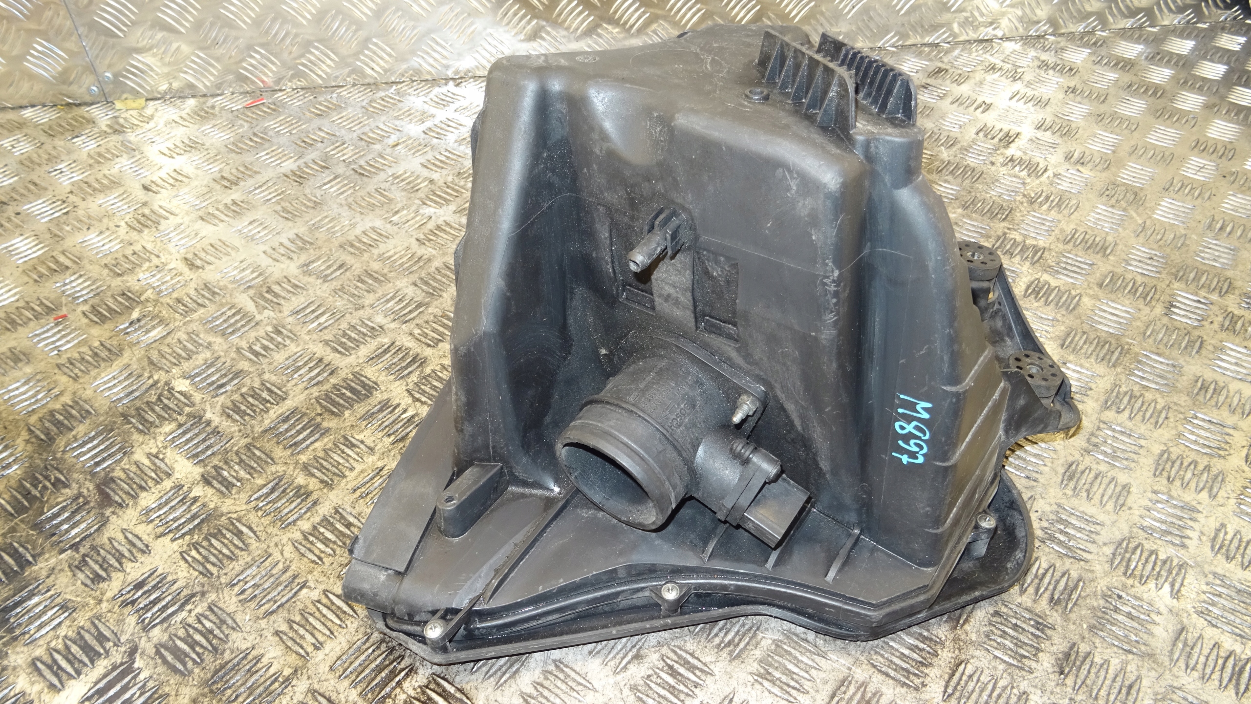 BMW OE 0280218075 1438687 Luftmassenmesser Gehäuse filter luft NR M897