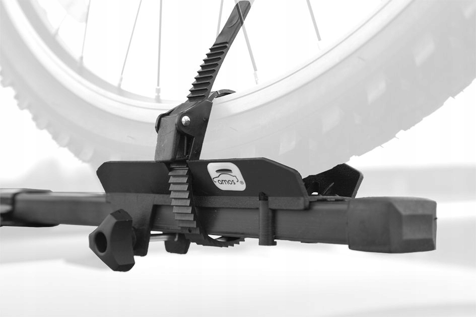 3x BAGAZNIK UCHWYT ROWEROWY DACHOWY NA 3 ROWERY Product Weight 3 3 kg