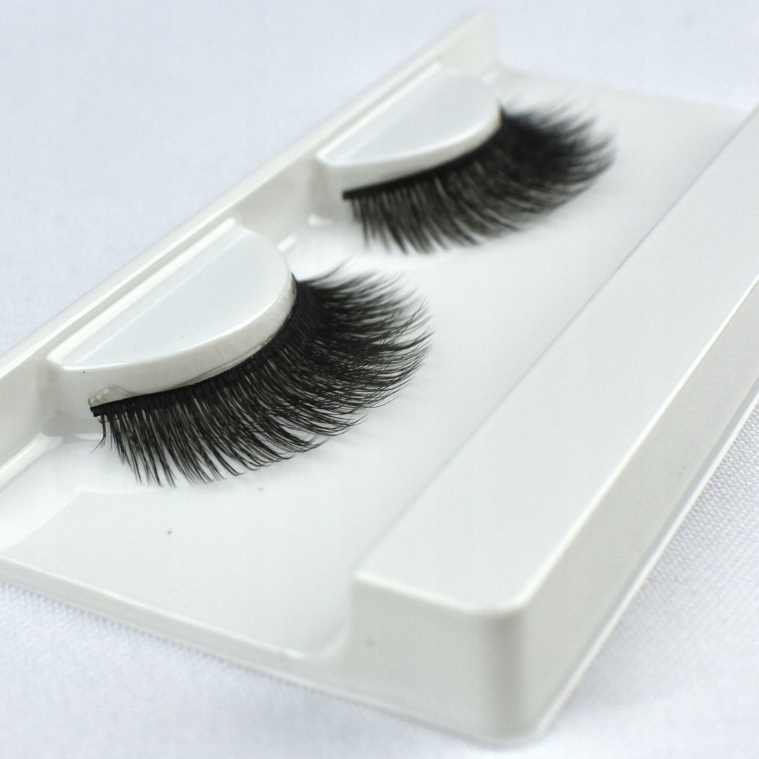 SZTUCZNE JEDWABNE RZĘSY NA PASKU 5D - 3D47 Marka inna marka