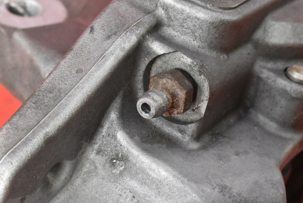 strmeň Brzdový ľavý predok 1044621-00-D TESLA MODEL 3 17-21