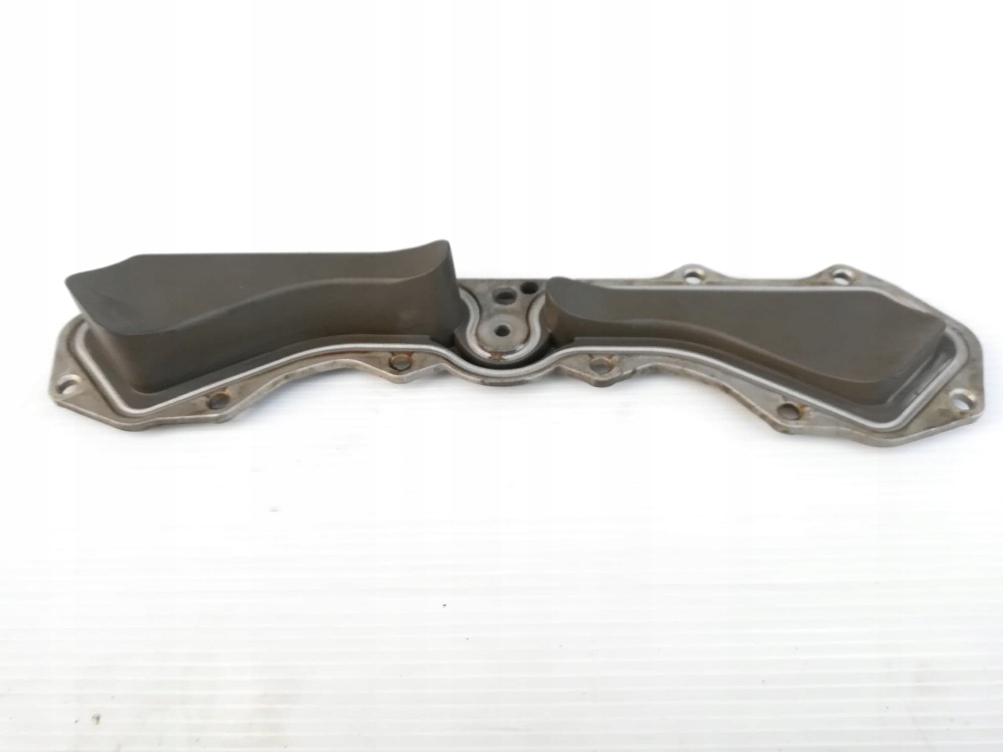 BMW F01 F07 F10 pokrywa bloku N63 4.4 7567643 Typ samochodu Samochody osobowe