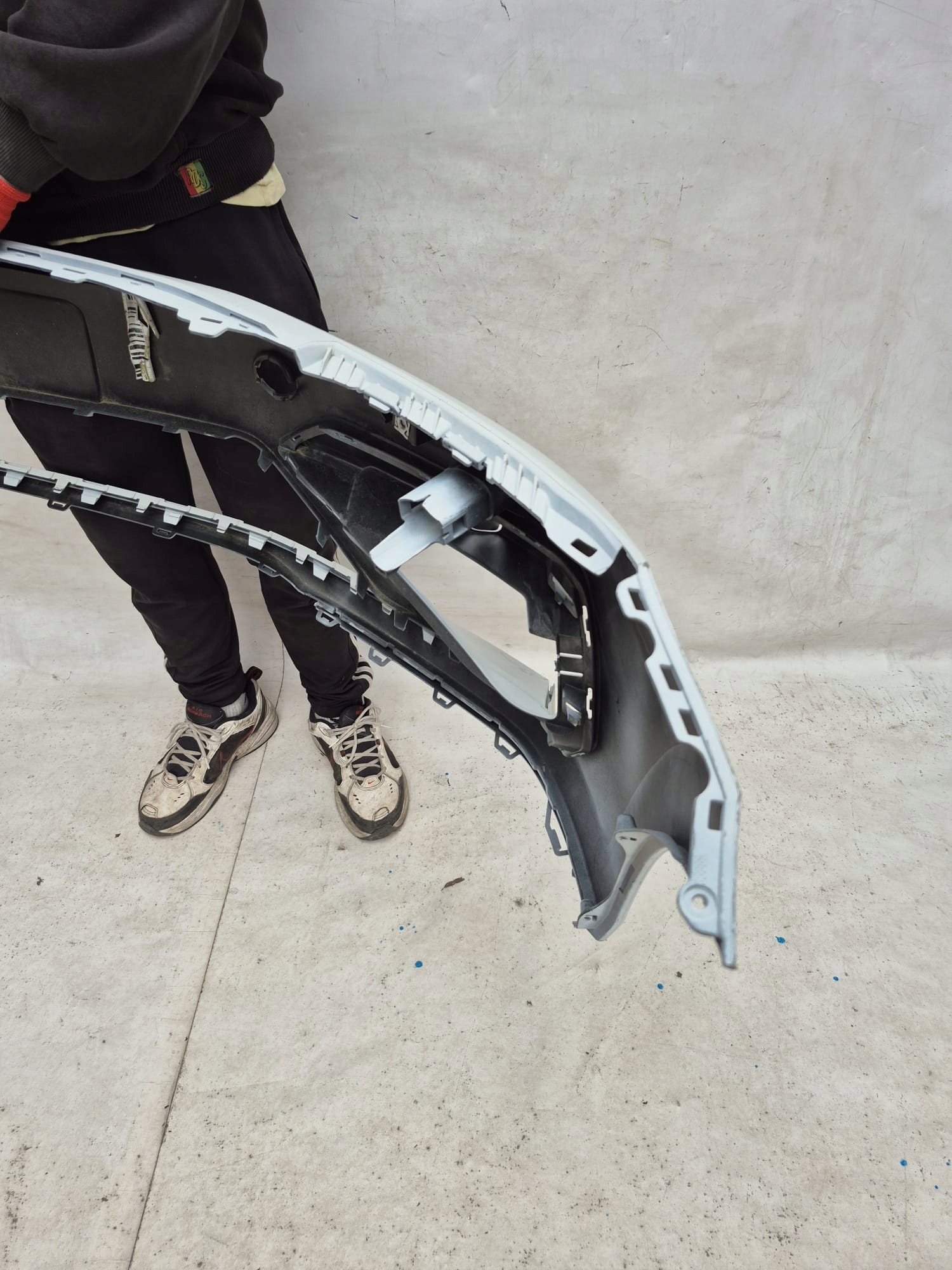 VW TOURAN 5TA R-LINE 15- bumper front front SPR 5TA807221M
