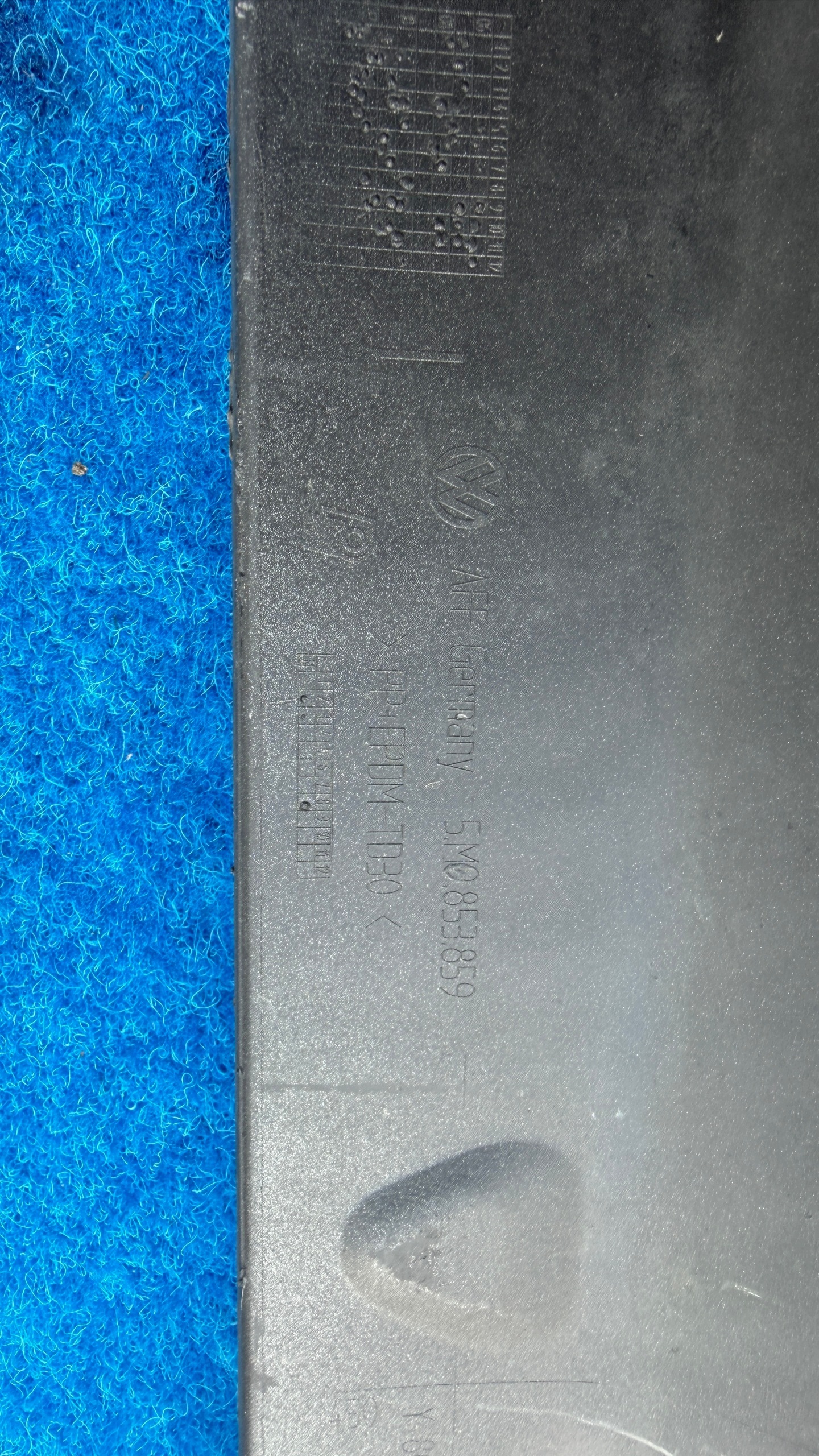 VW GOLF plus 5M CROSS left moulding threshold cap threshold 5M0853859 Z324KP
