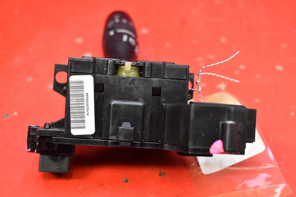 MANETKA switch indicators 05082025AC CHRYSLER PACIFICA and CS 03-08