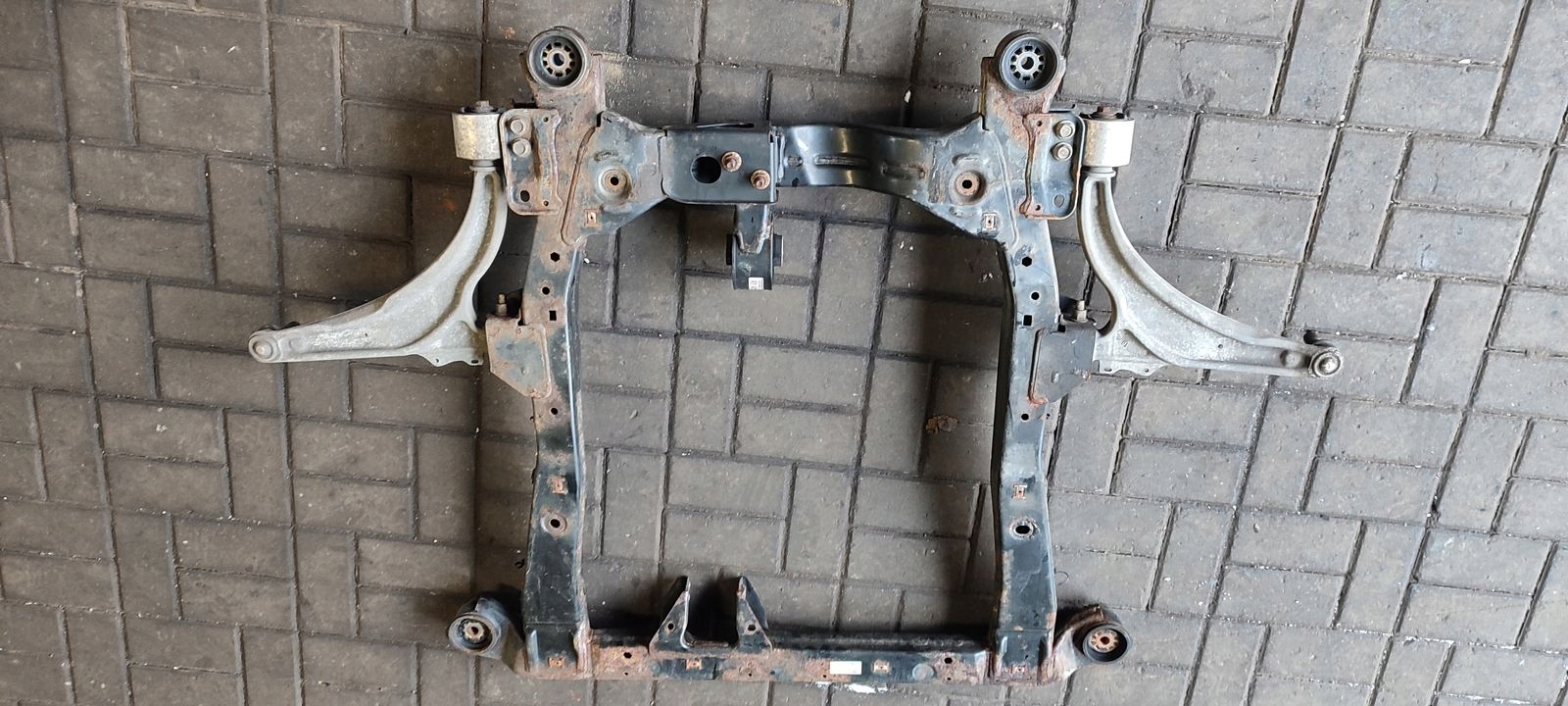 axle beam subframe front front Opel Astra J kombi 2,0 CDTI