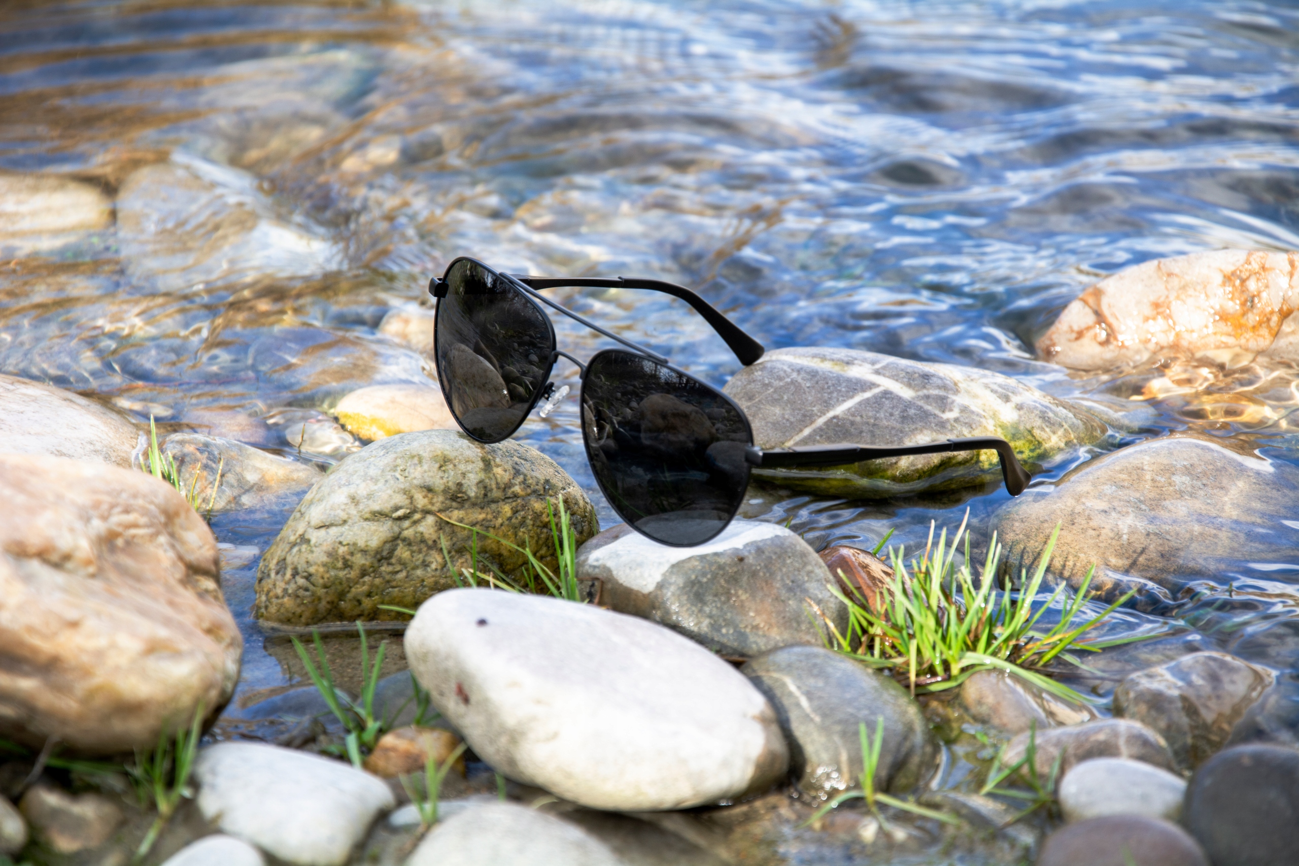 OKULARY PRZECIWSŁONECZNE MĘSKIE 2018 AVIATOR FILTR Materiał oprawki metal