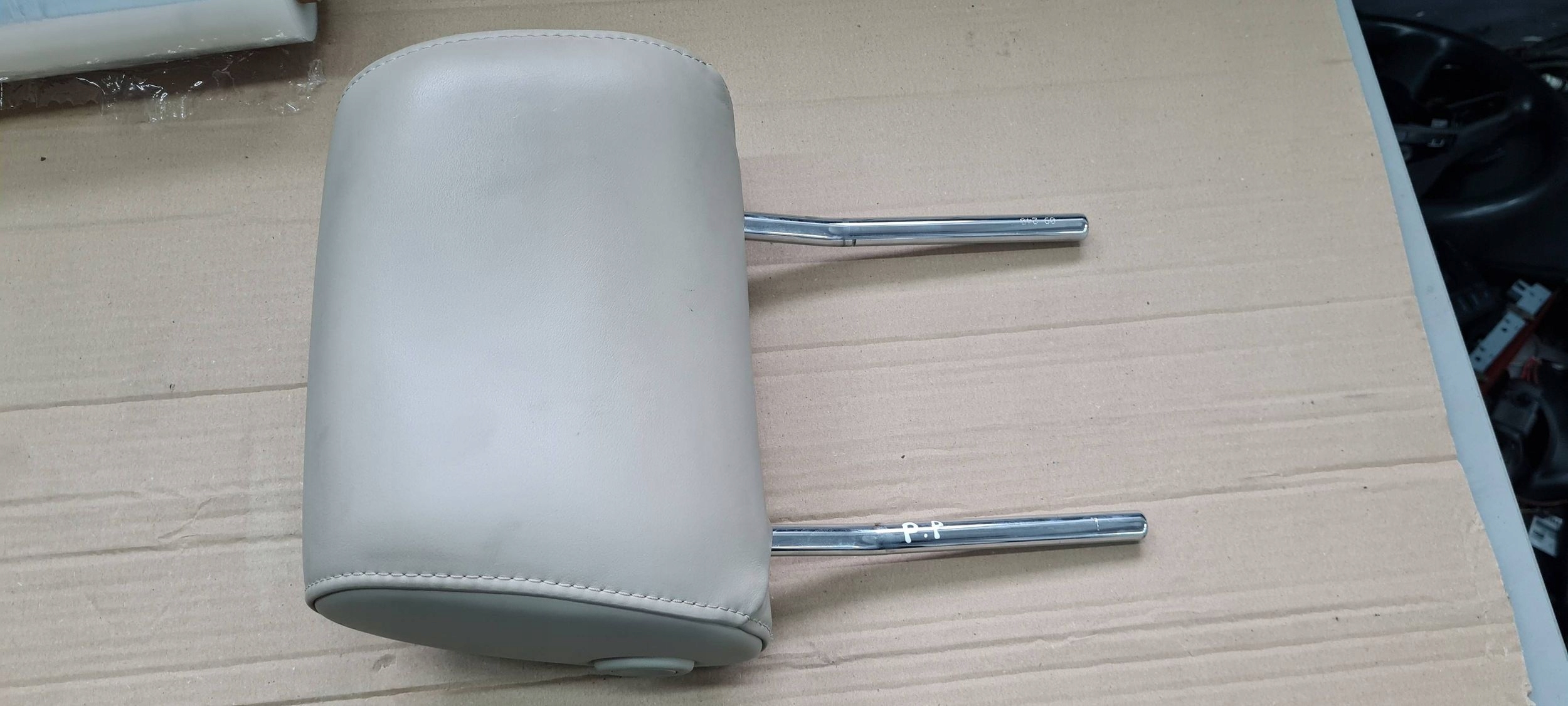 A6 C6 LIFT rest seat right front leather KARDAMONBEIGE 4F0881902AR
