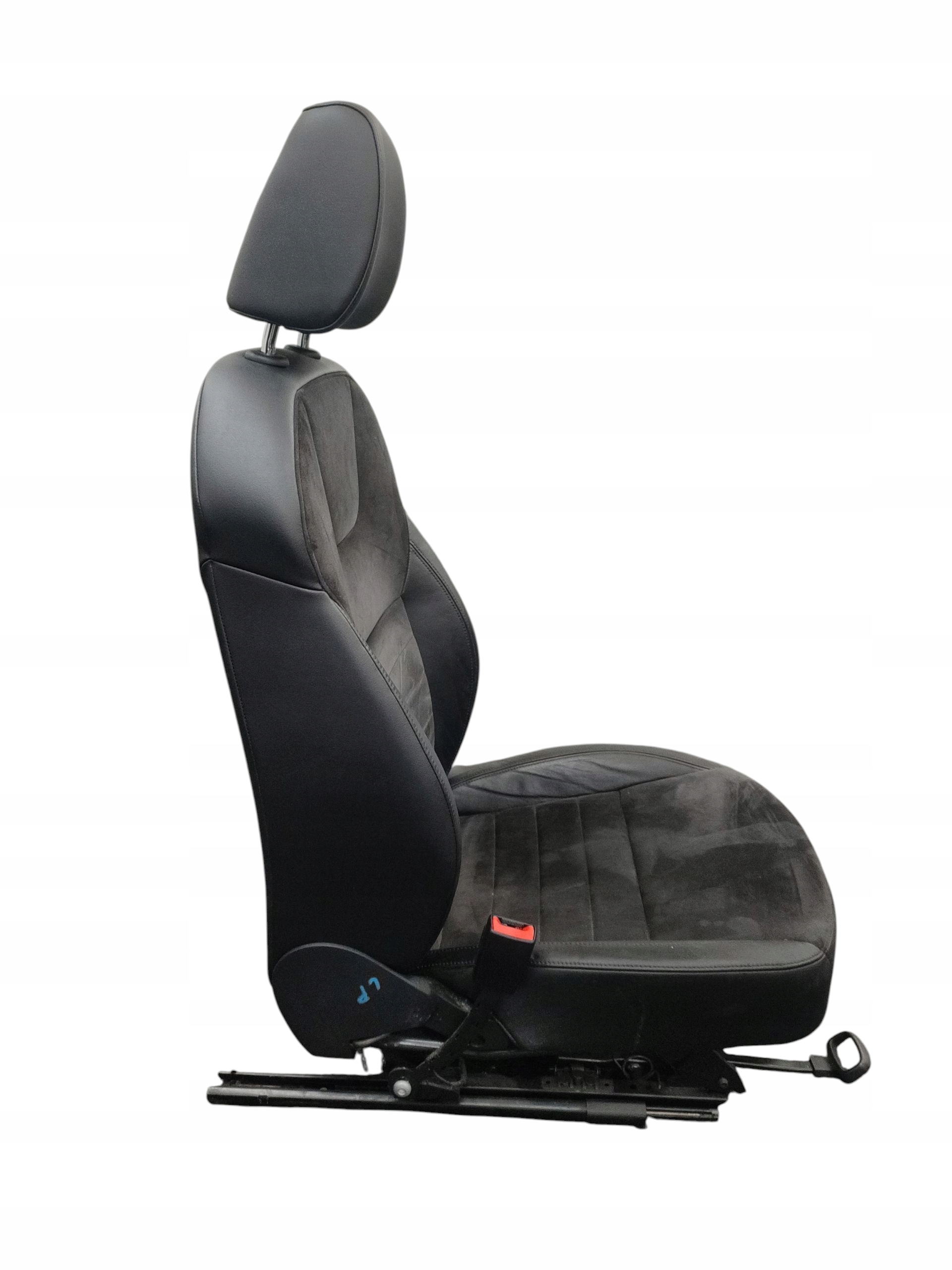 seat left front driver´s semi leather SKODA OCTAVIA III 3 (12-16)