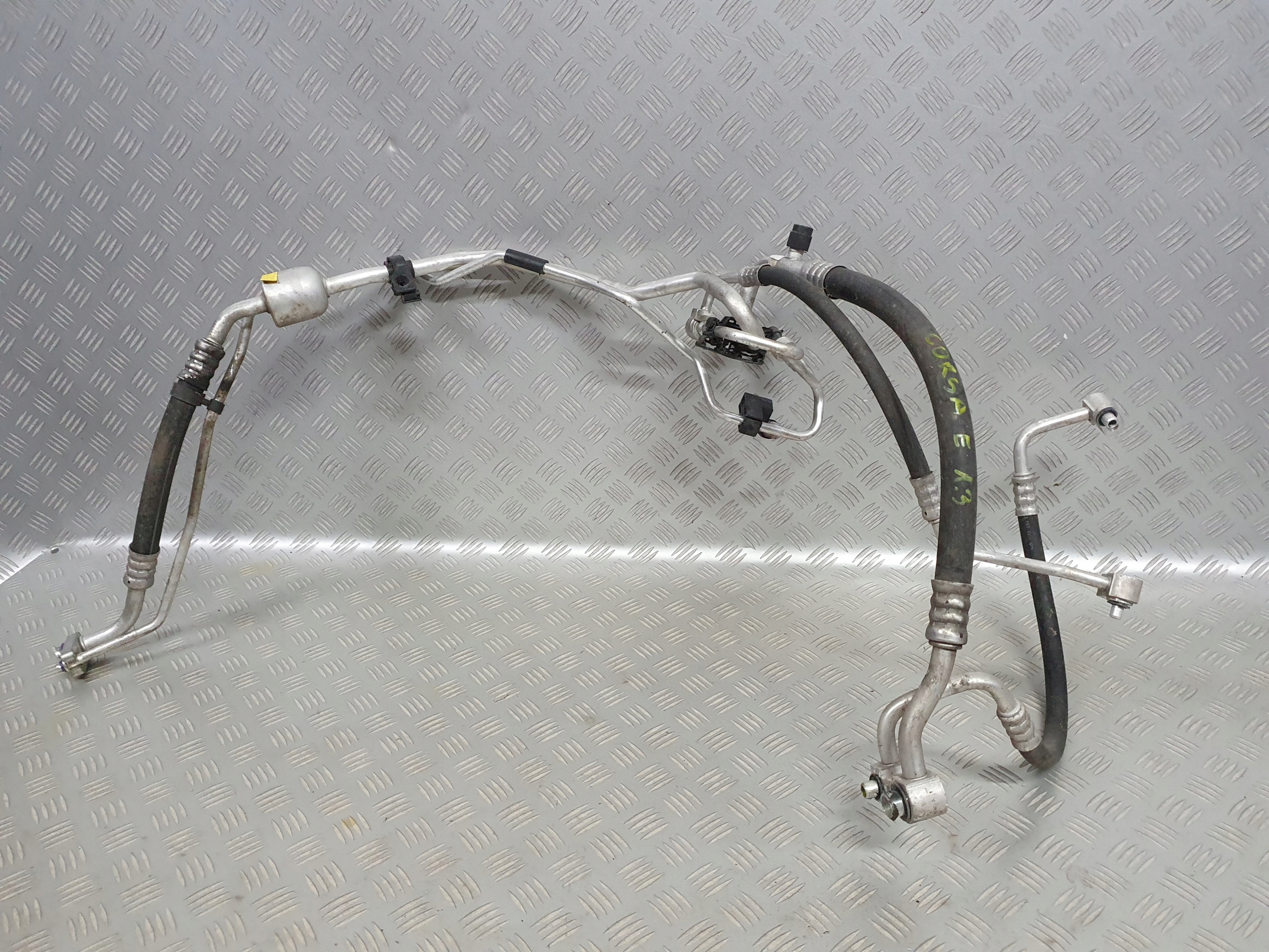 ТРУБОПРОВОД КОНДИЦИОНЕРА OPEL CORSA E 1.3 CDTI