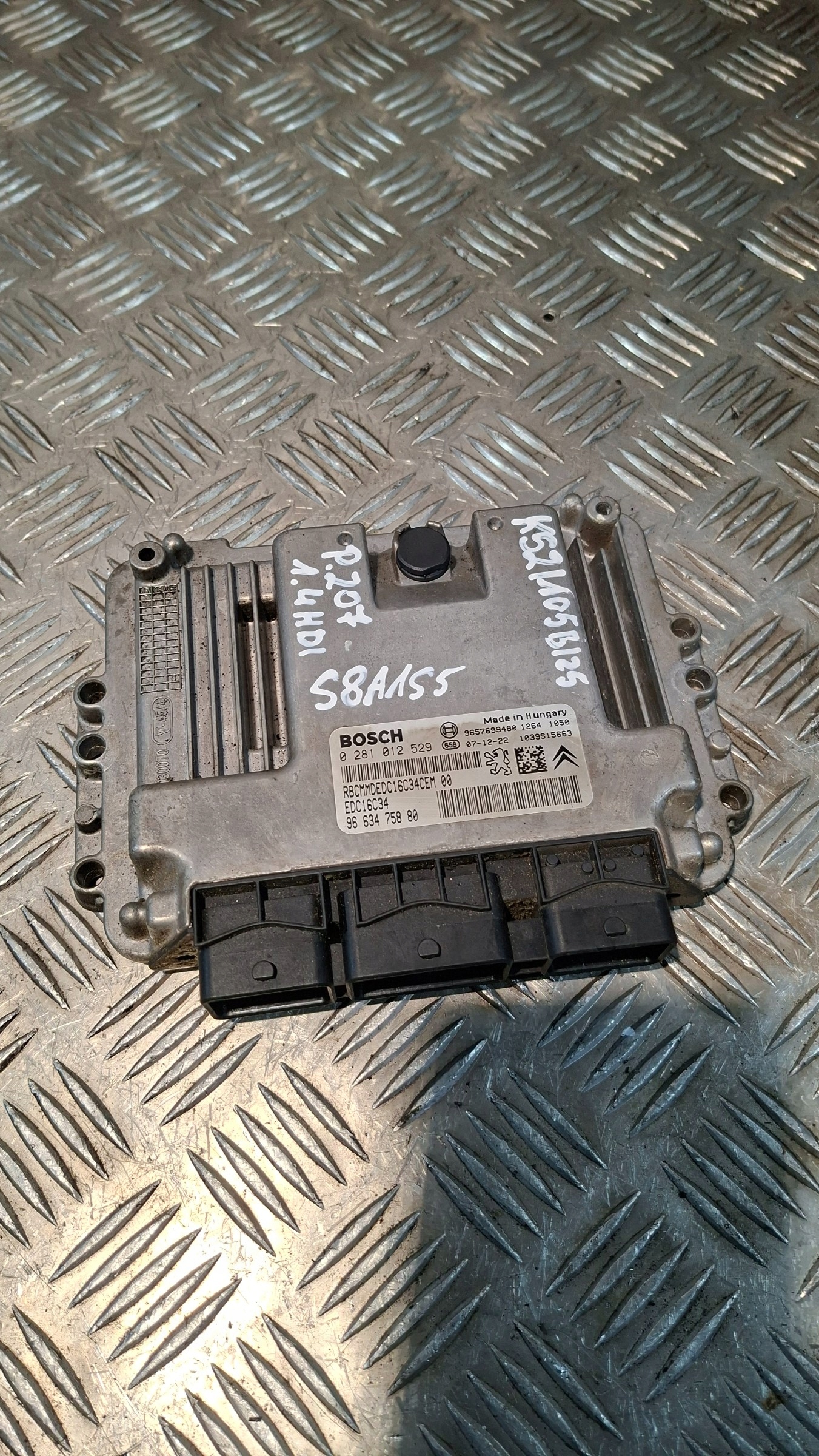 unité de commande électronique uce moteur PEUGEOT 207 1.4HDI