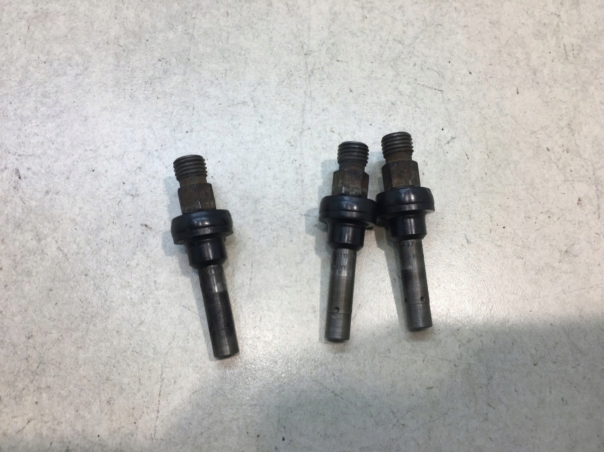 injector MERCEDES 190 W201 2.0 0437502010