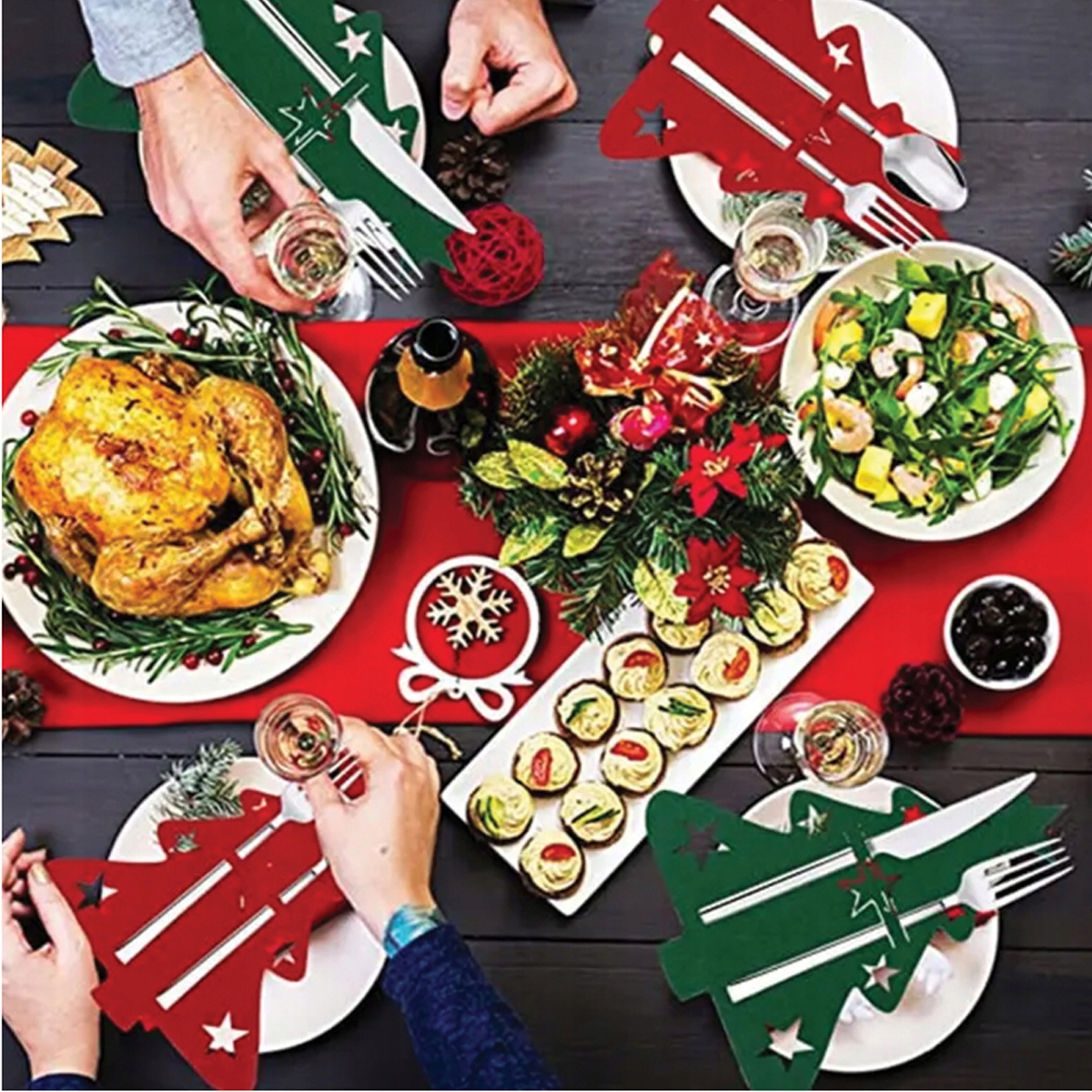 ŚWIĄTECZNY POKROWIEC ETUI NA SZTUĆCE CHOINKA STÓŁ PODKŁADKA ŚWIĘTA 4SZT Marka inna