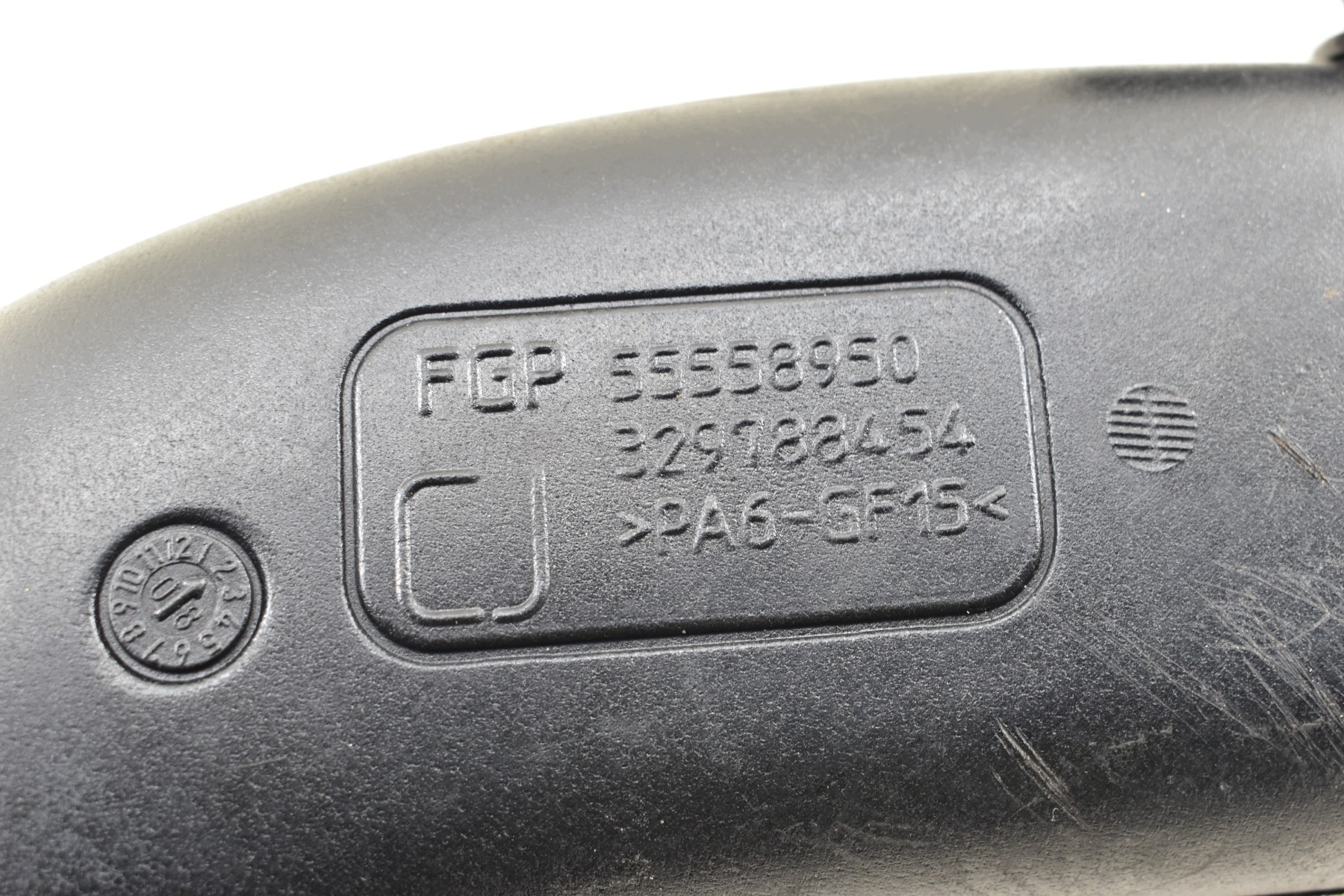 pipe intake air OPEL VECTRA C 1.9 CDTI 55558950