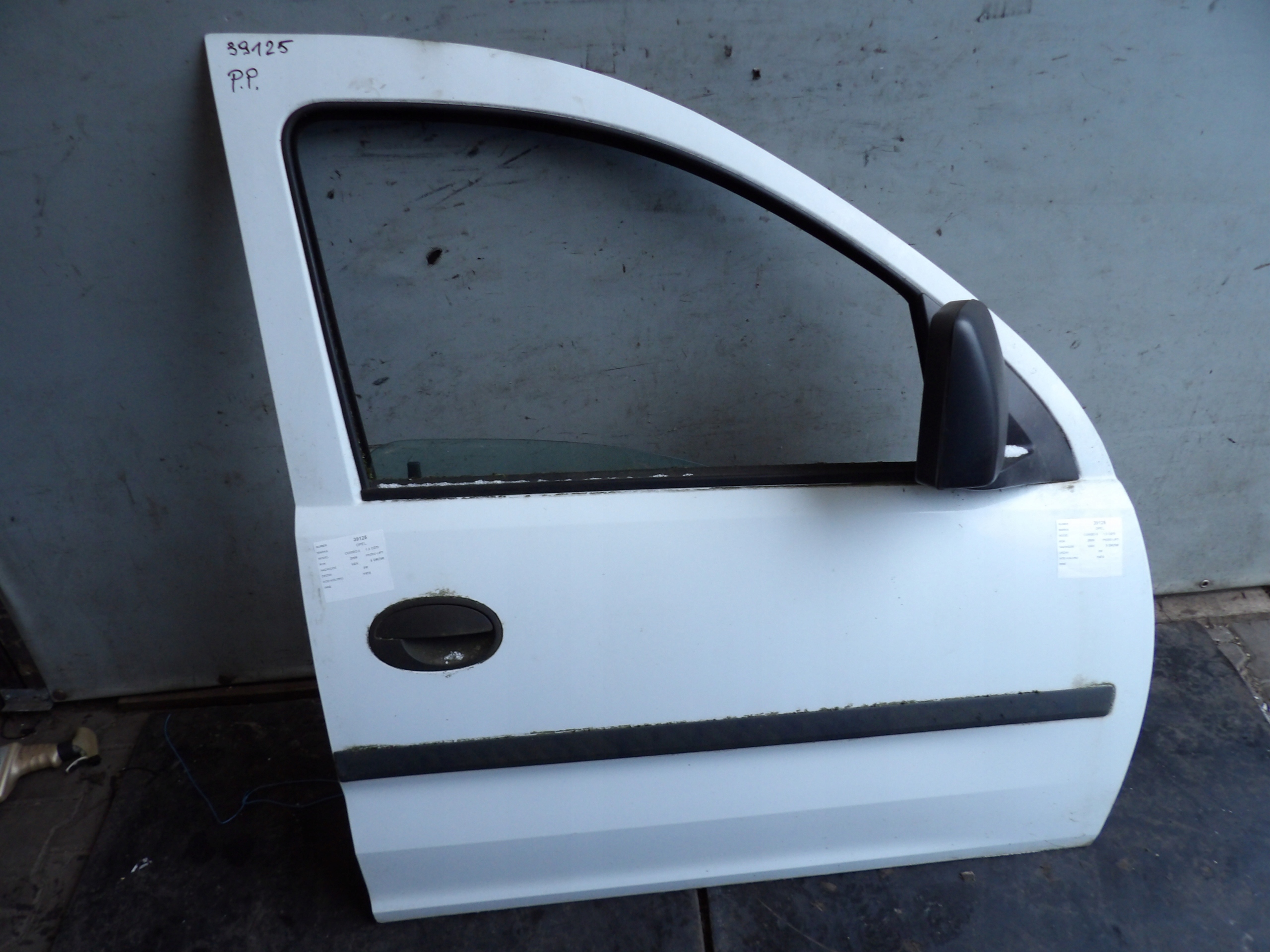 Opel Combo C II door front right lak. Y474
