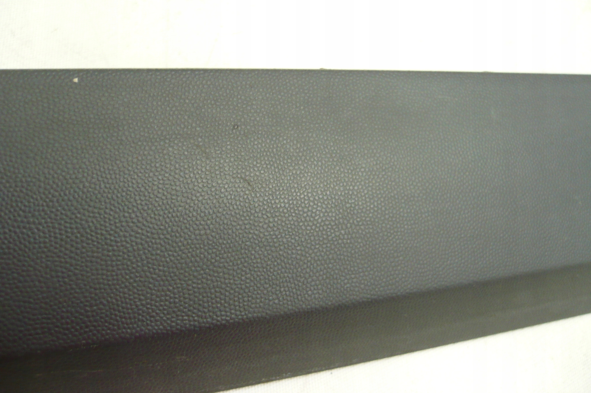 OPEL ASTRA H III 3 moulding door right front black