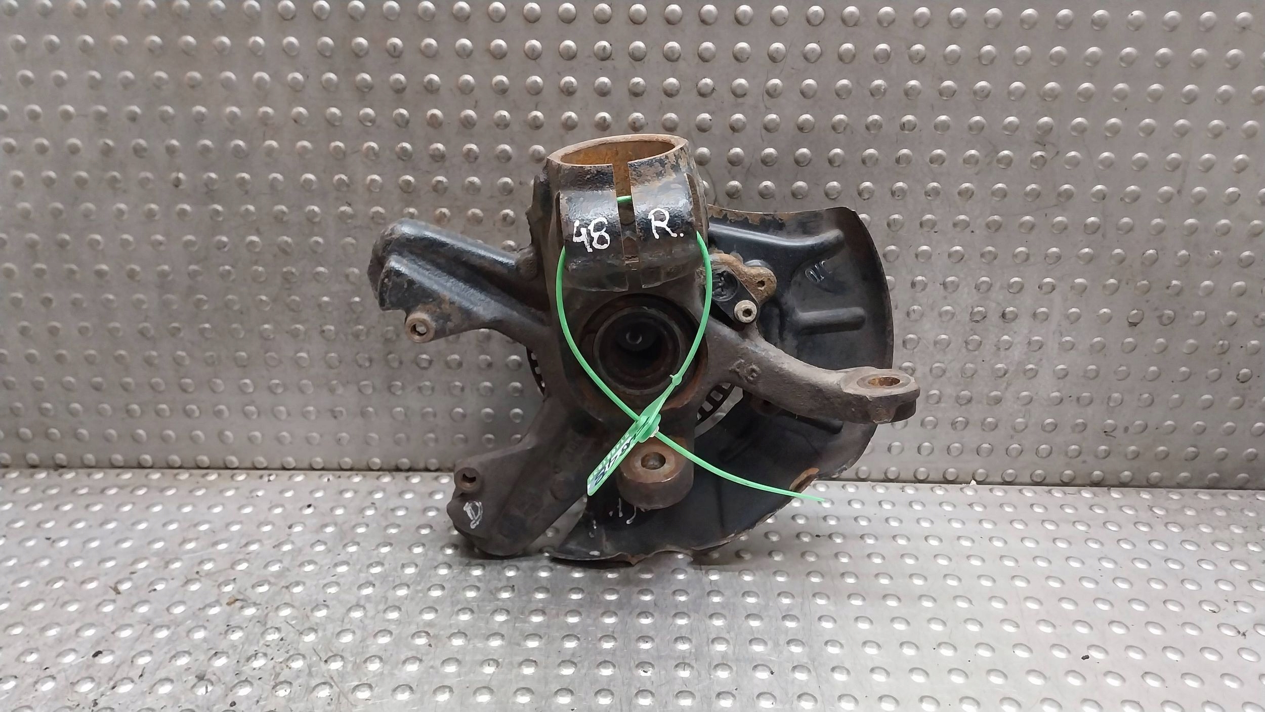 Mozzo FUSELLO Destra Anteriore 1J0407256AG VW GOLF IV A3 8L OCTAVIA e LEON e 1.9TDI