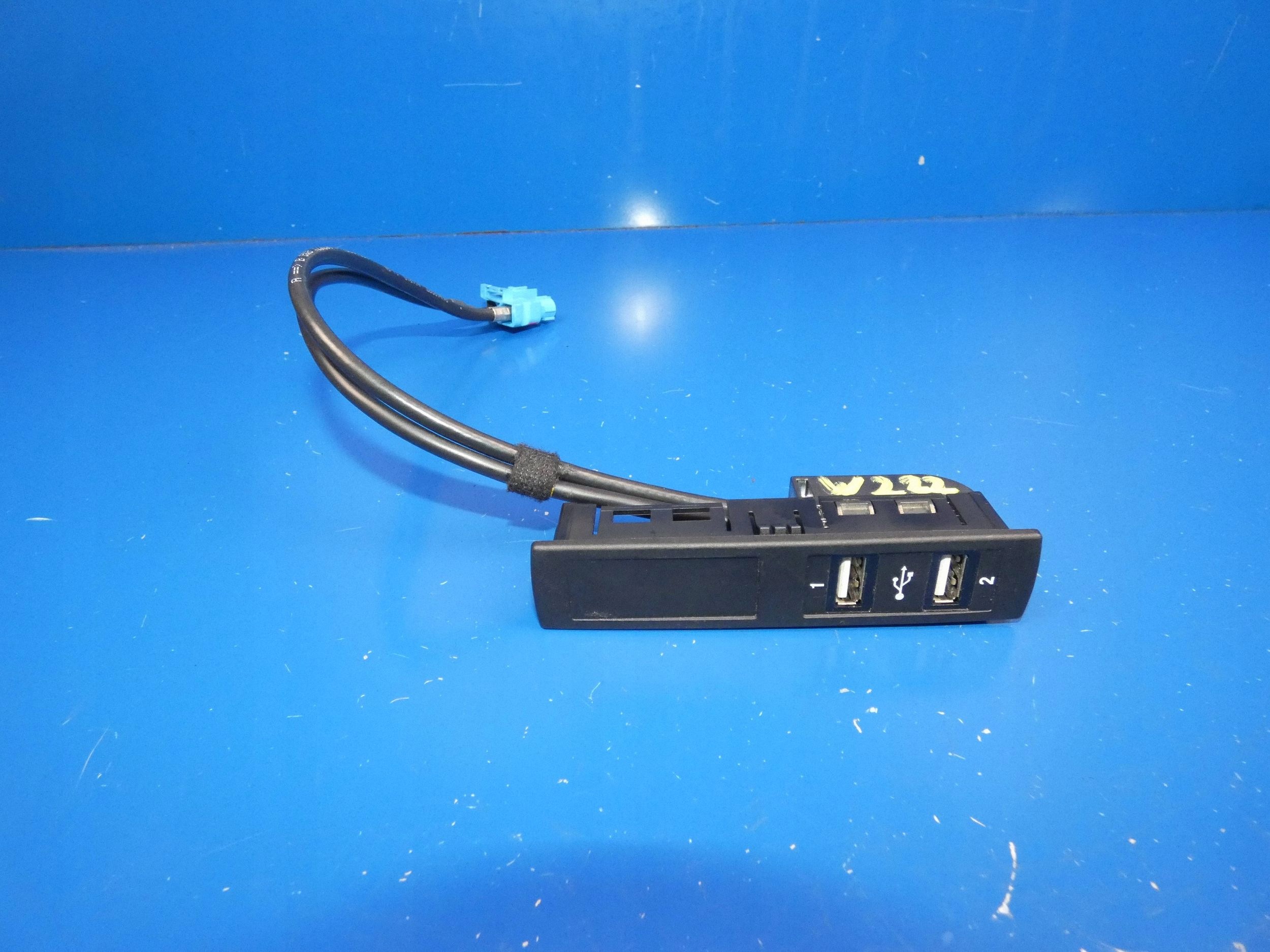 adapter USB Mercedes-Benz S W222 A2228200915