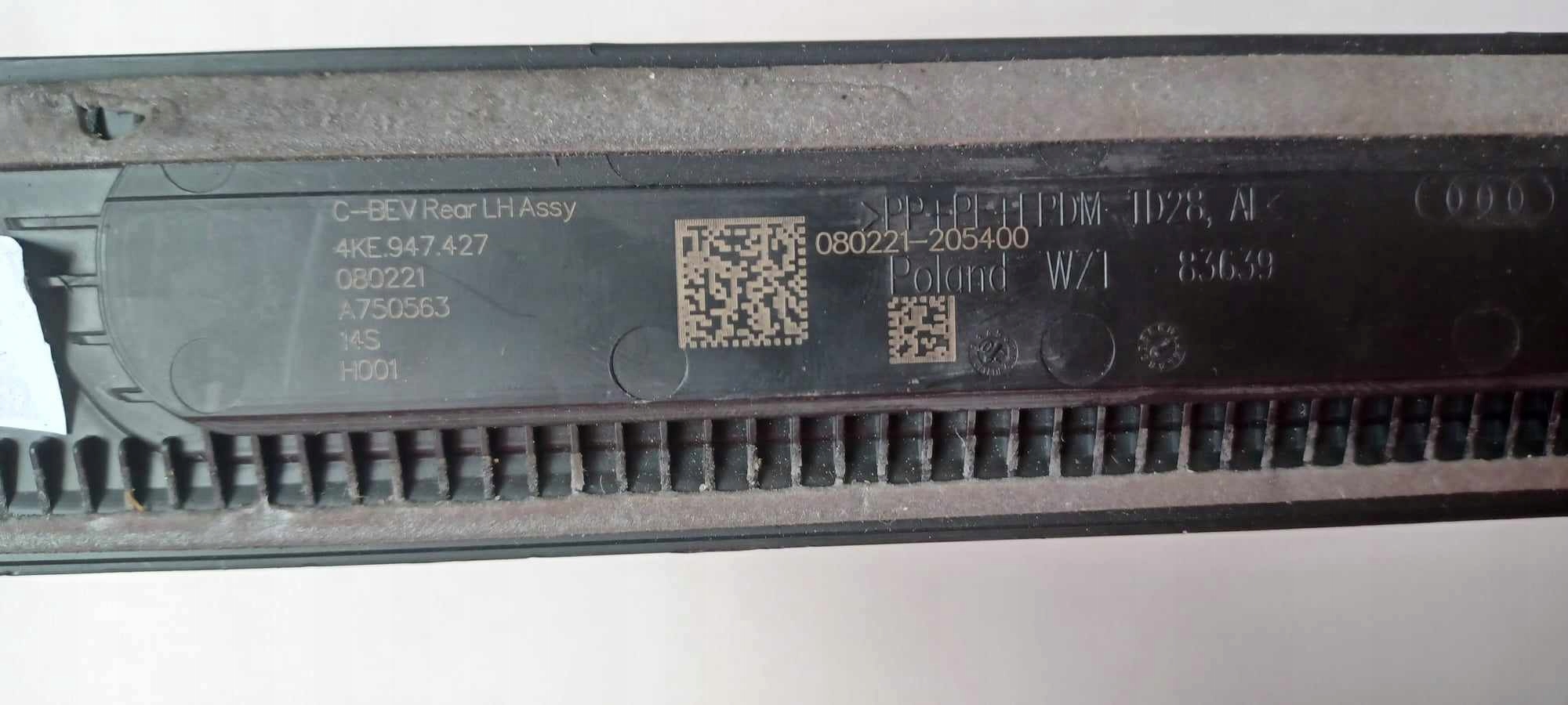 cap threshold left rear part AUDI E-TRON F8 GE Q4 E-TRON F4 4KE947427