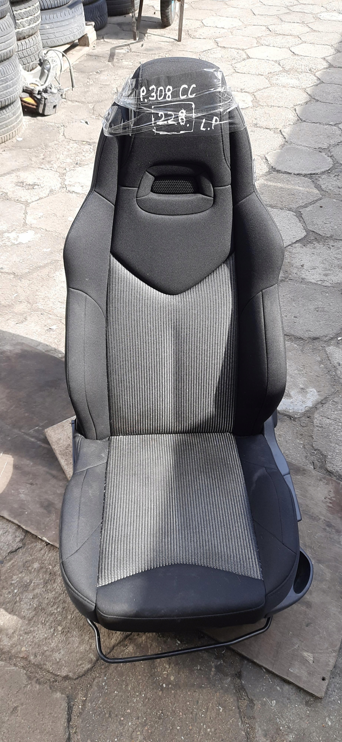 СТУЛ ЛЕВЫЙ ПЕРЕД AIRBAG PEUGEOT 308 ЦЦ