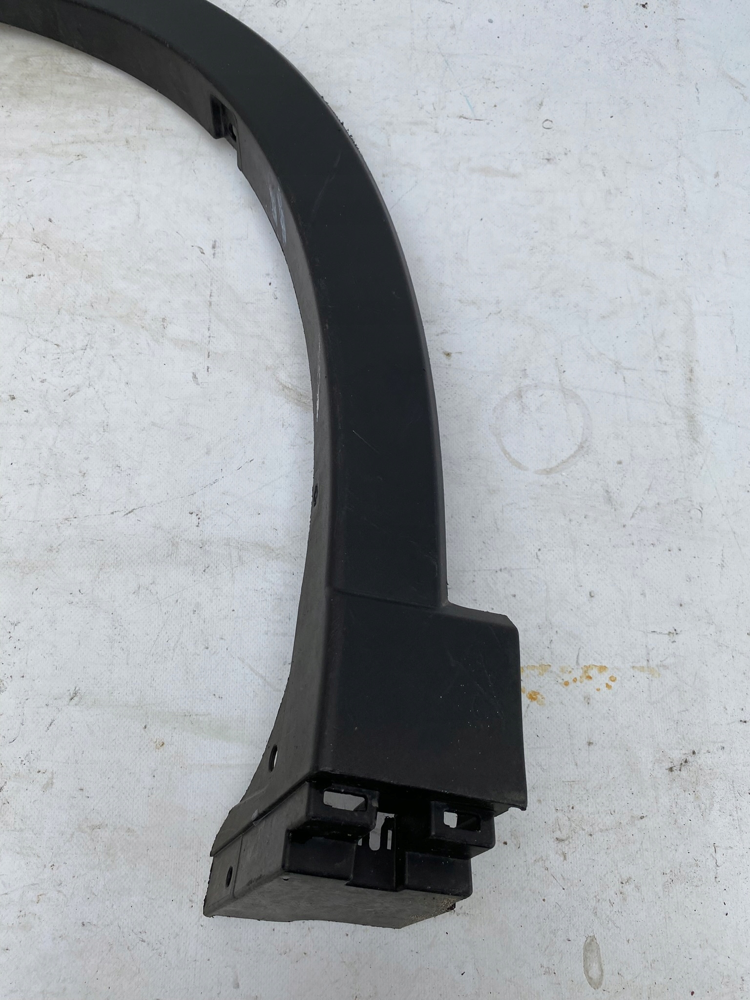 MAZDA CX-5 and 12- moulding for fender left front front KD53-51W31