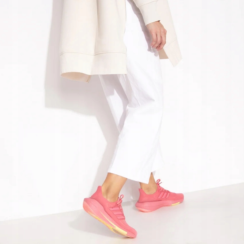 Lululemon Treads Into Sneaker Space WSJ, 54% OFF