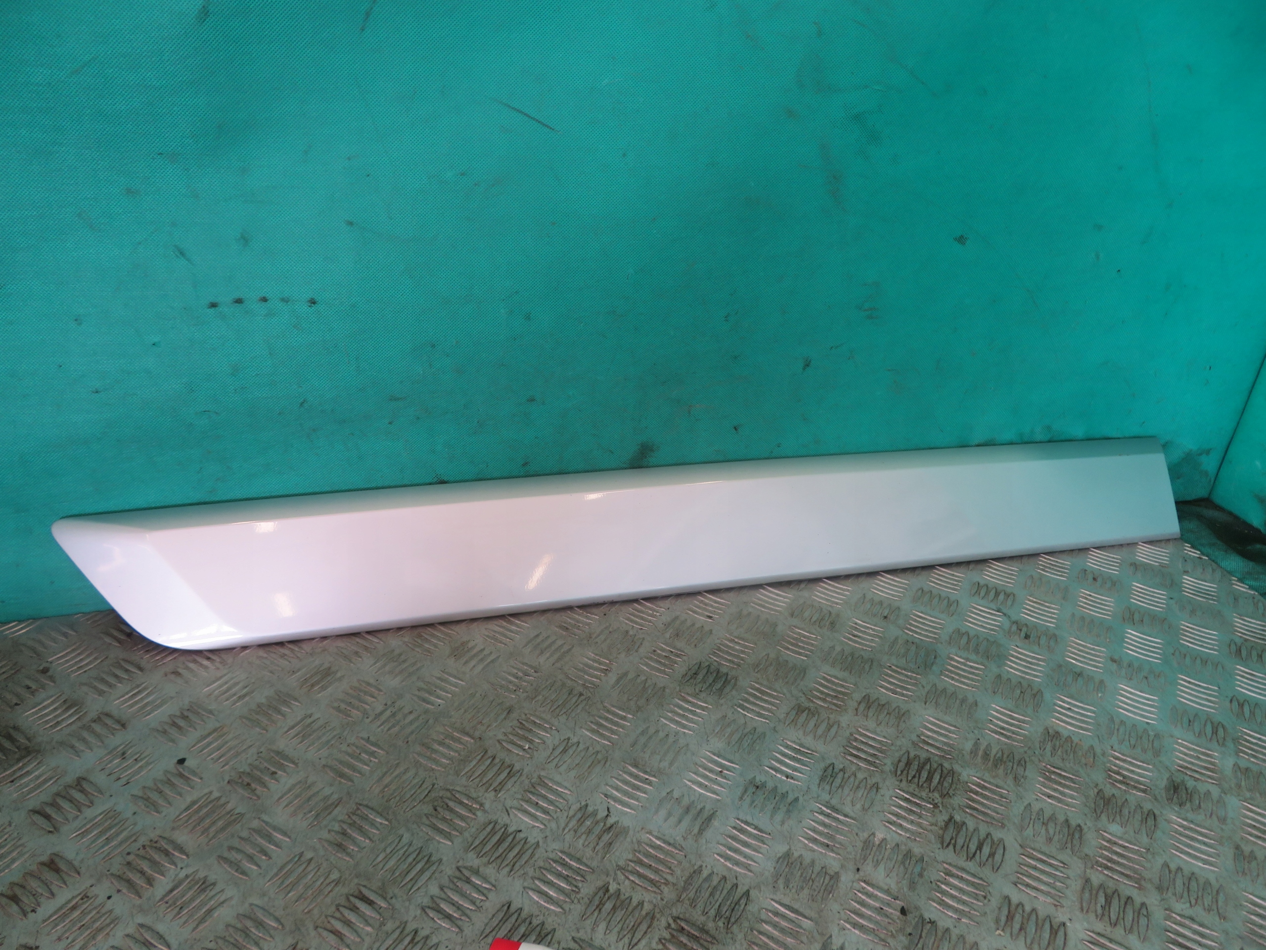 moulding side right FORD TRANSIT CUSTOM 20R