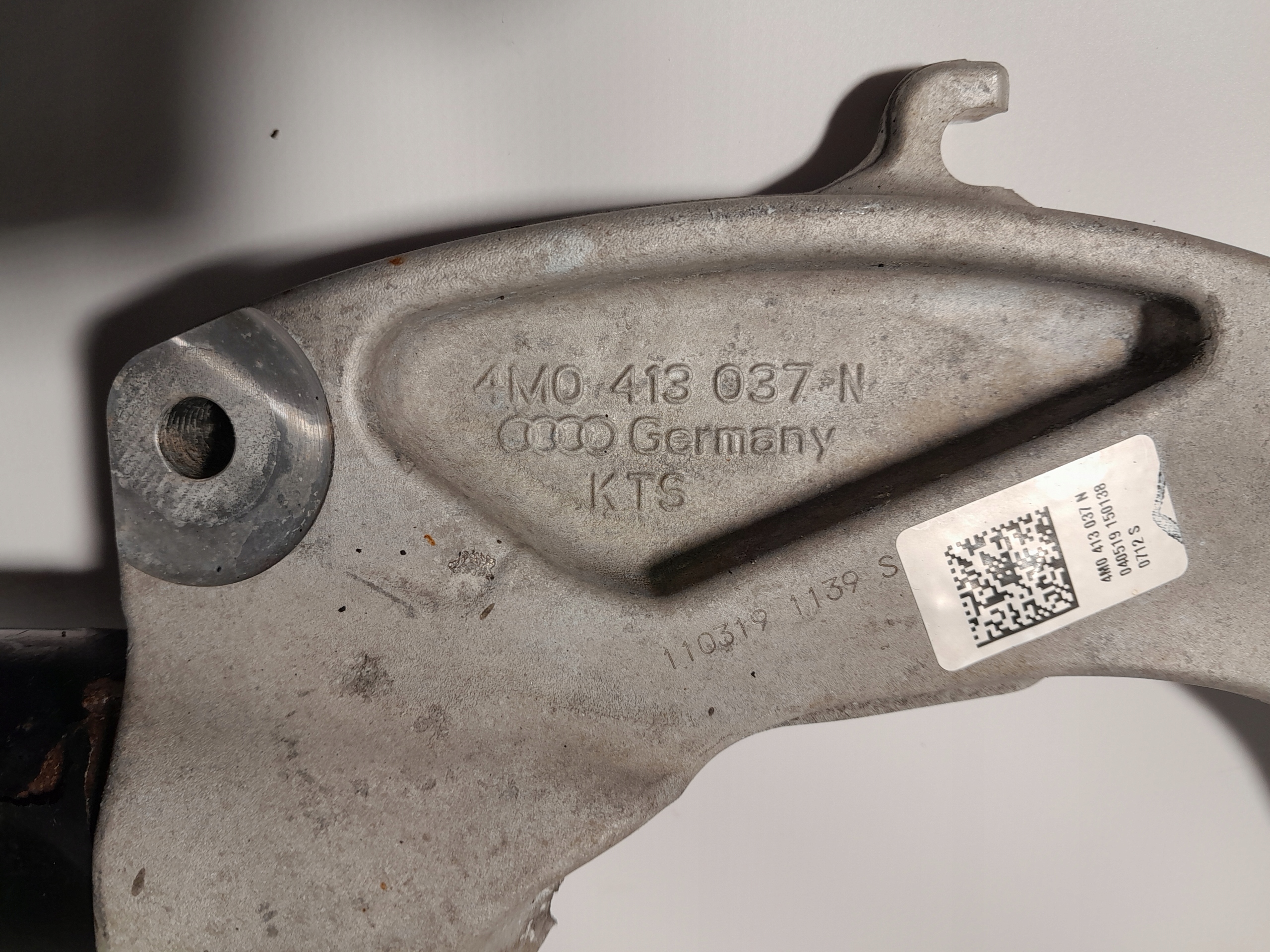 AUDI Q5 II 80A shock absorber KIEL left front 4M0413037N 80A413031AK