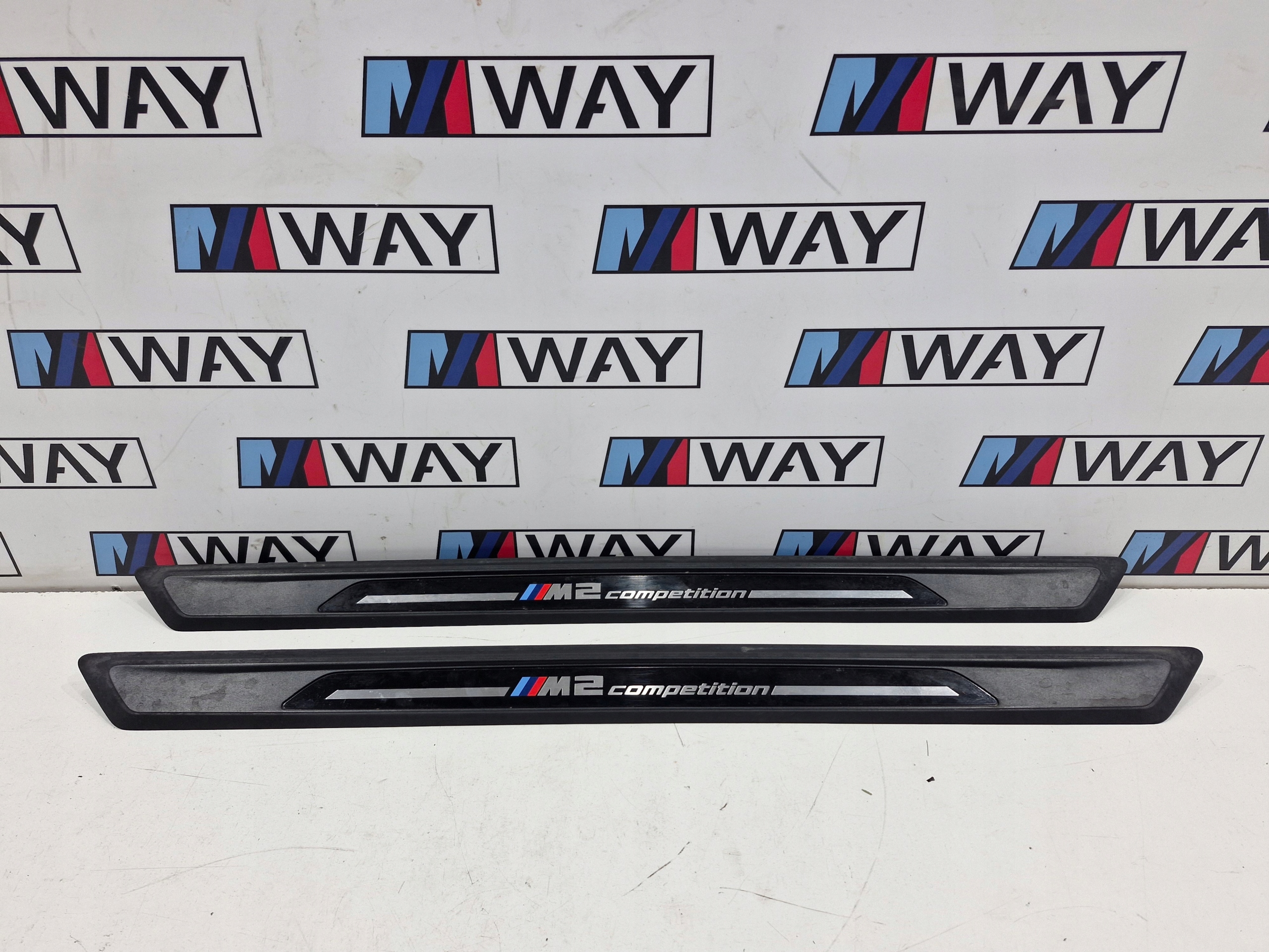 BMW M2 F87 cap moulding threshold KOMPLET 7149477