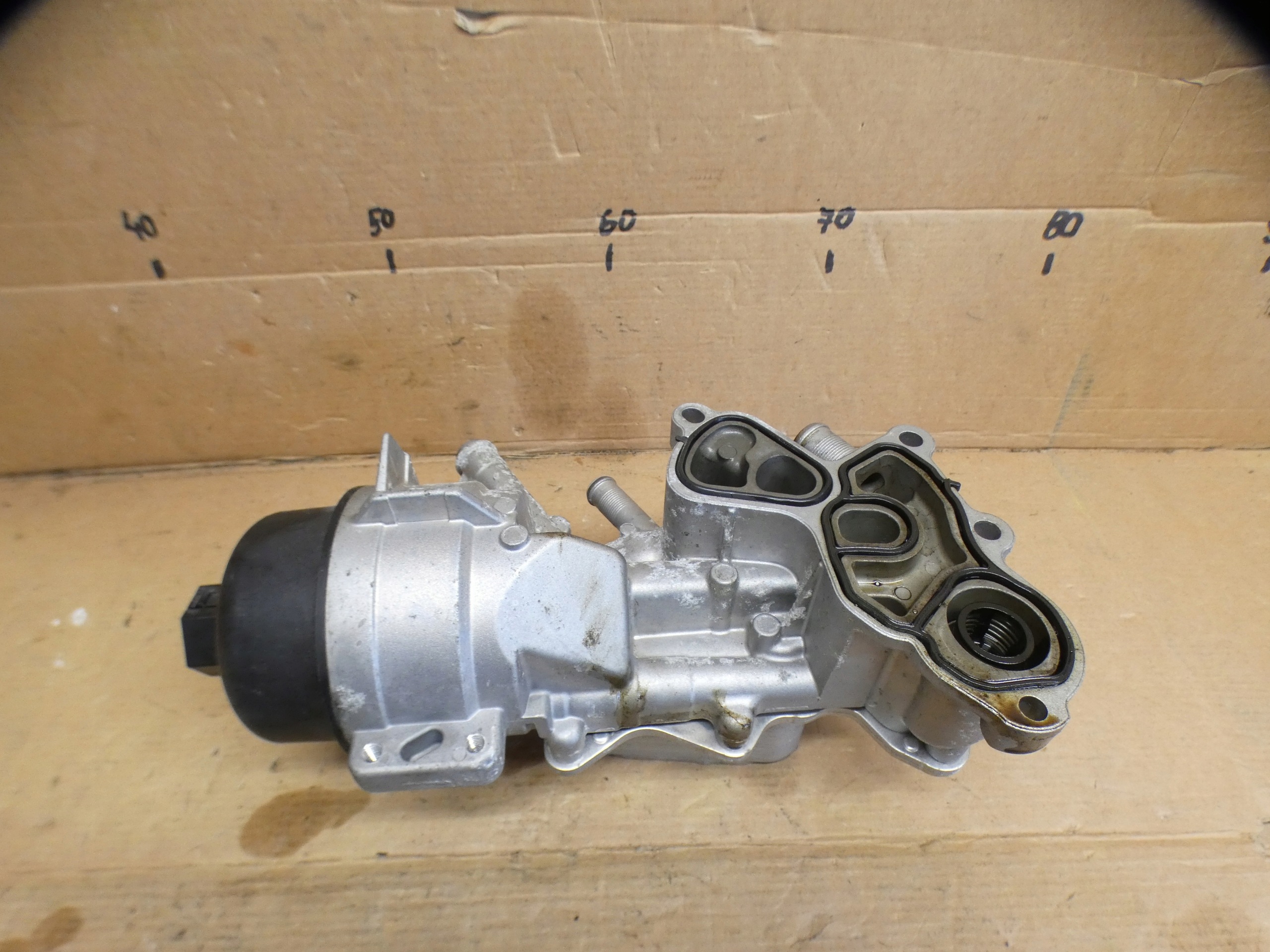 Ölfiltergehäuse PEUGEOT CITROEN 1,6 THP 200 KONI