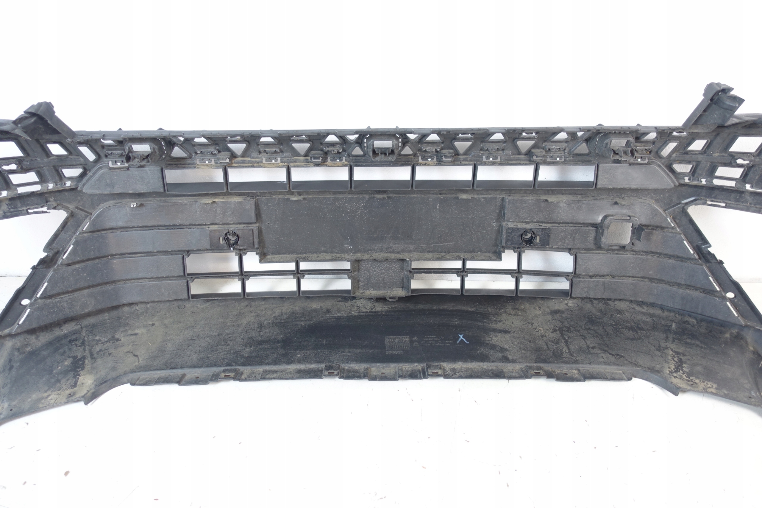 bumper front front VW CRAFTER II 7C0 2016