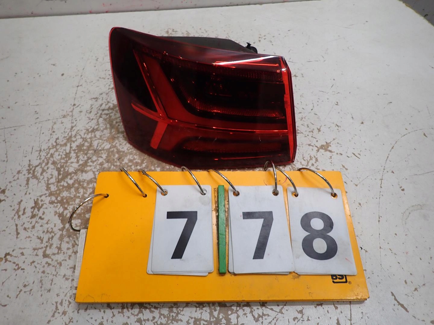 light rear part rear left AUDI A6 C7 LIFT 15- KOMBI 4G