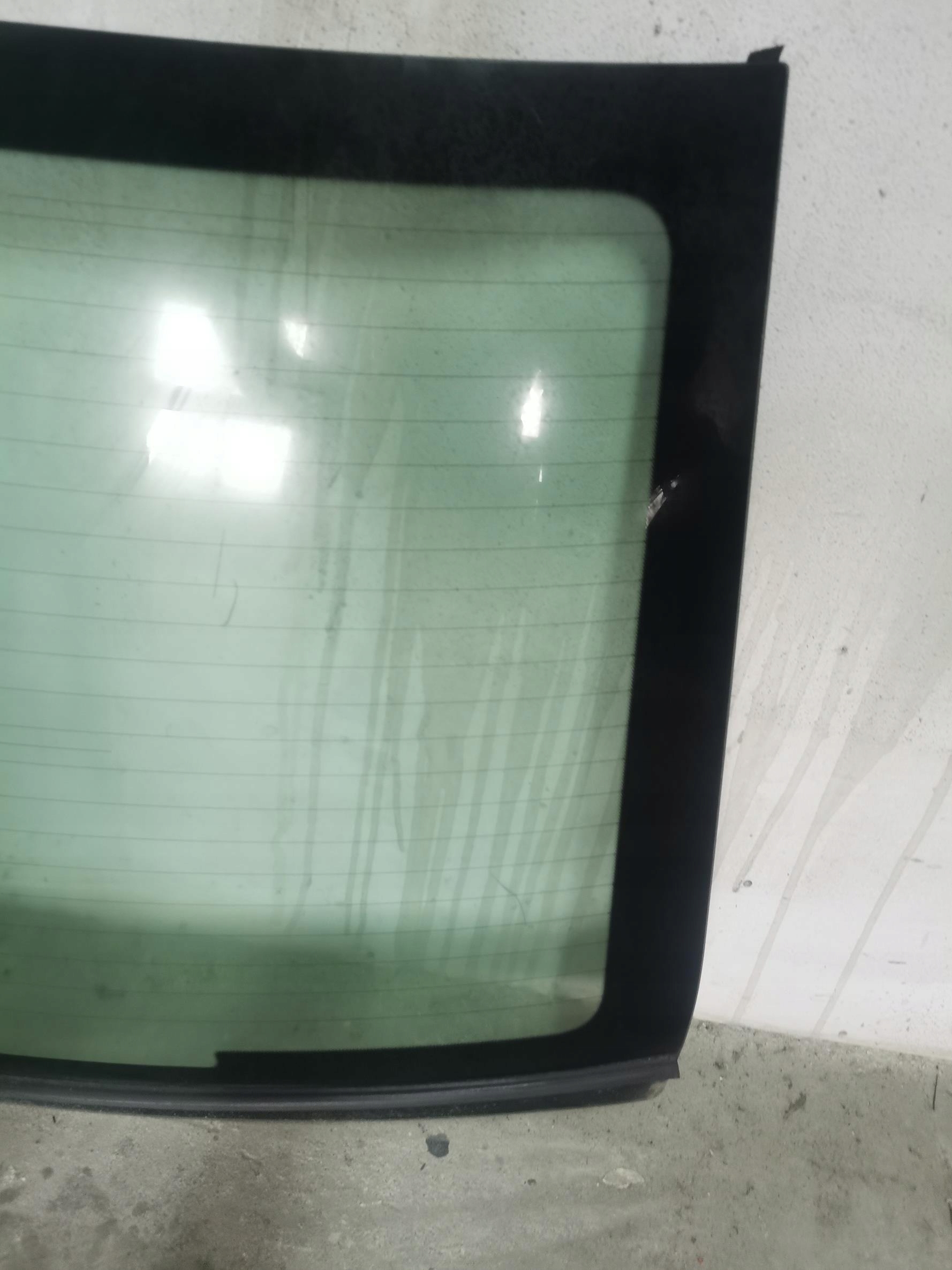 window bodywork heated rear MERCEDES E-class W212 sedan 09-16