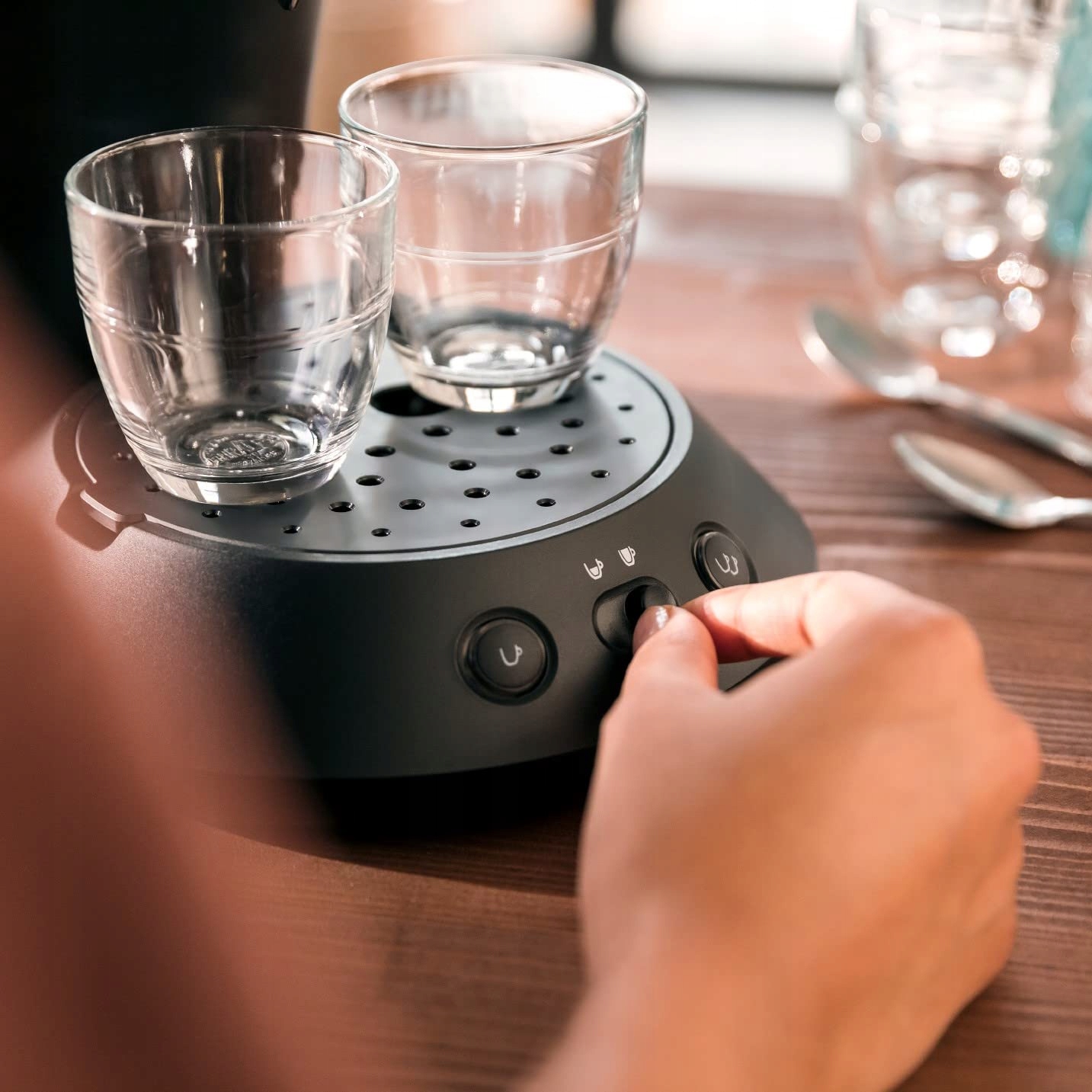 PHILIPS Ekspres Do Kawy Padów Eco Wybór Mocy Boost 2 Filiżanki Czarny — miniatura 4