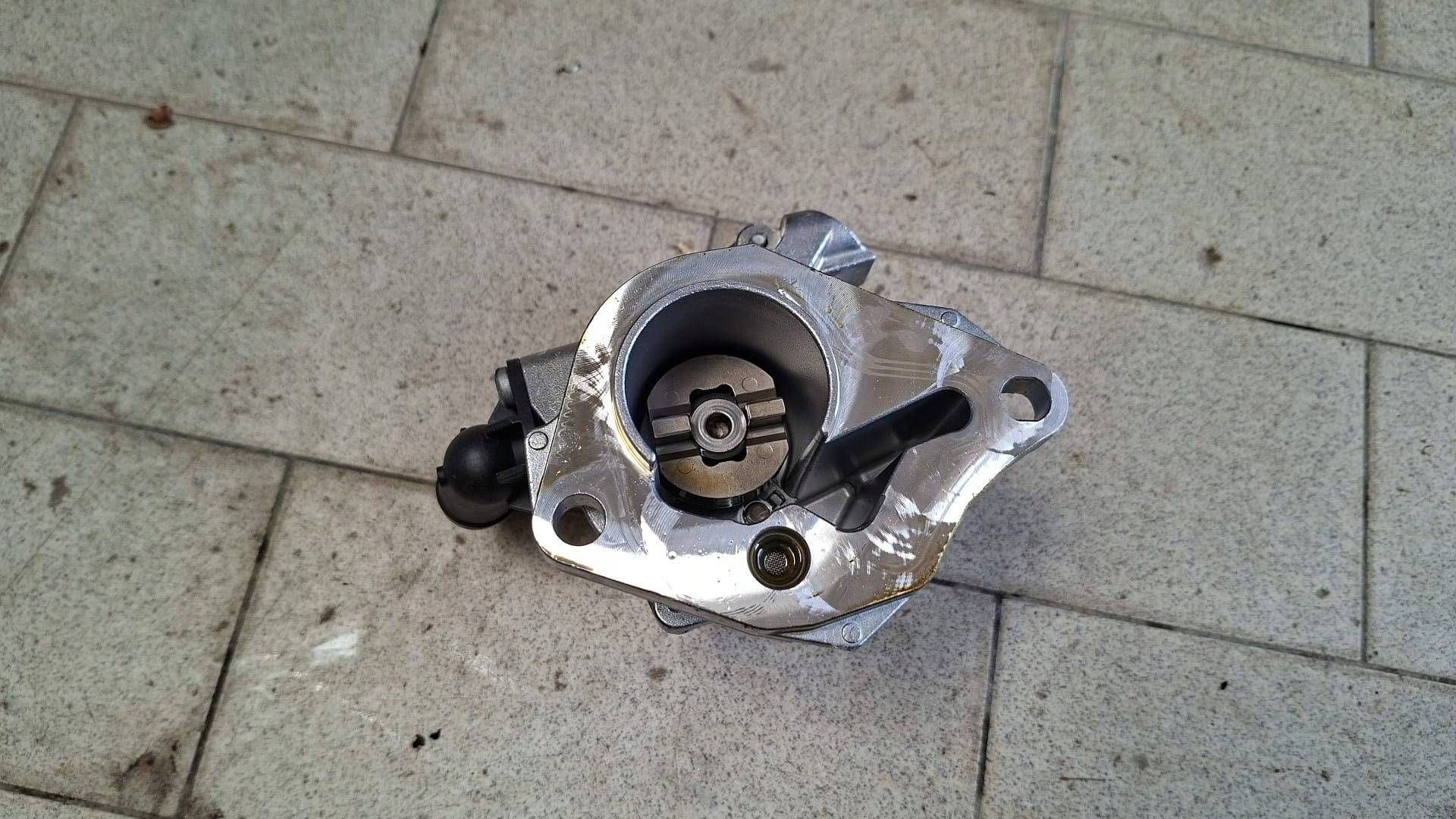 pump vacual (vacum) Renault Captur II 1.5 dci