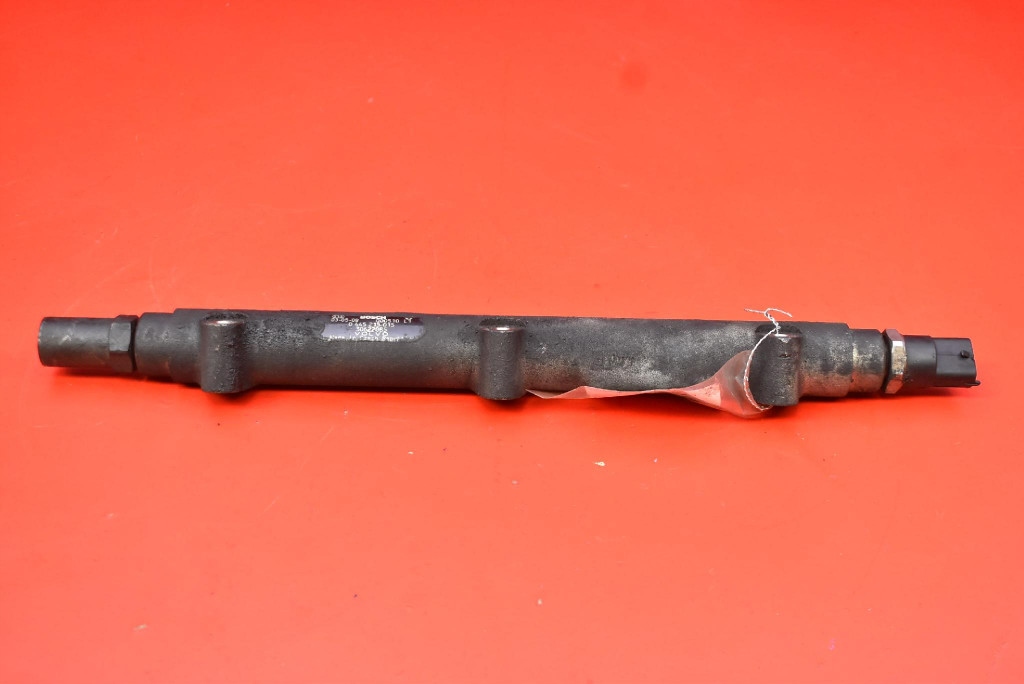 injection ramp nozzle VOLVO XC90 2.4 D5 163 KM 02-06