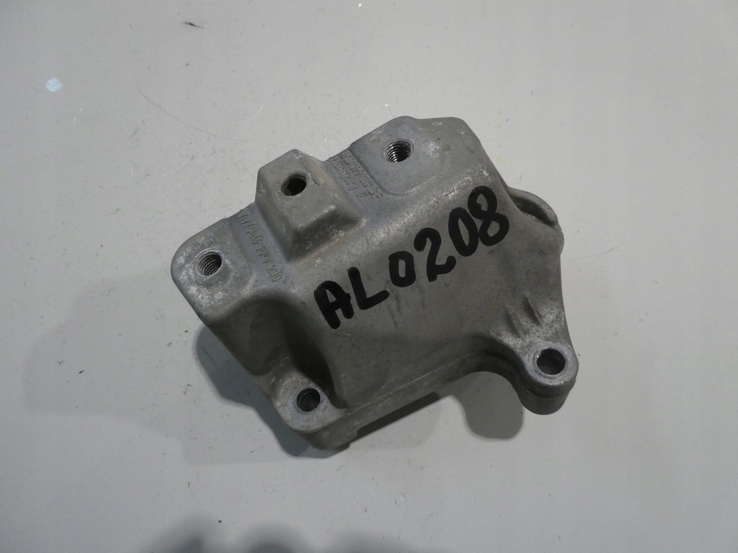 VW SKODA SEAT Getriebehalter 1K0199117CF