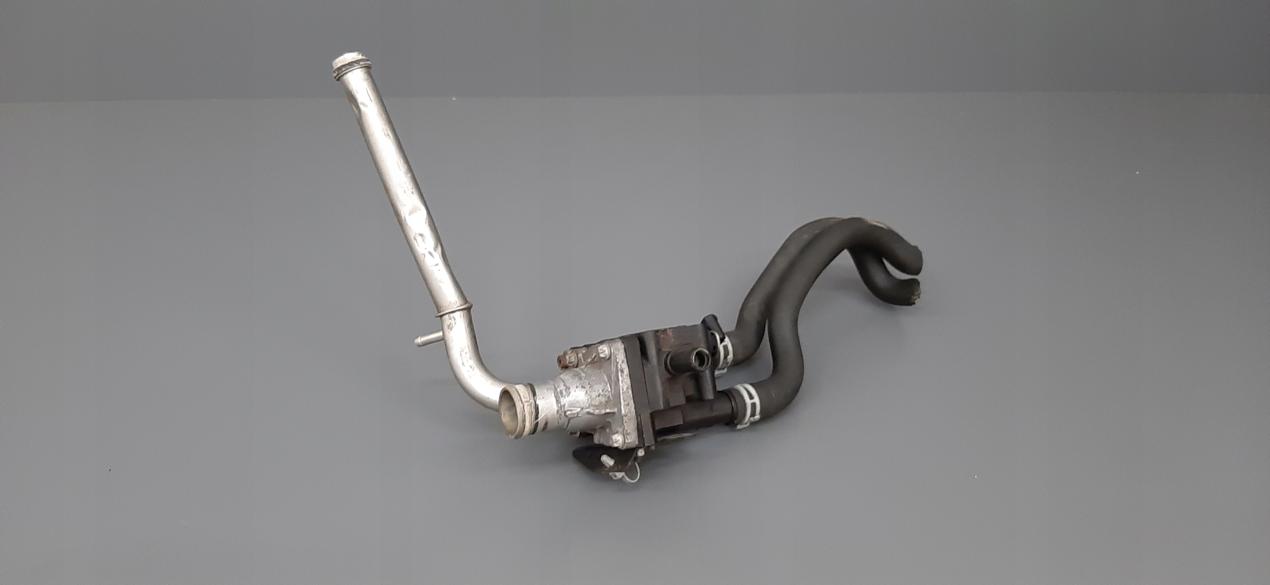 OBUDOWA TERMOSTATU OPEL CORSA D INSIGNIA 1 6