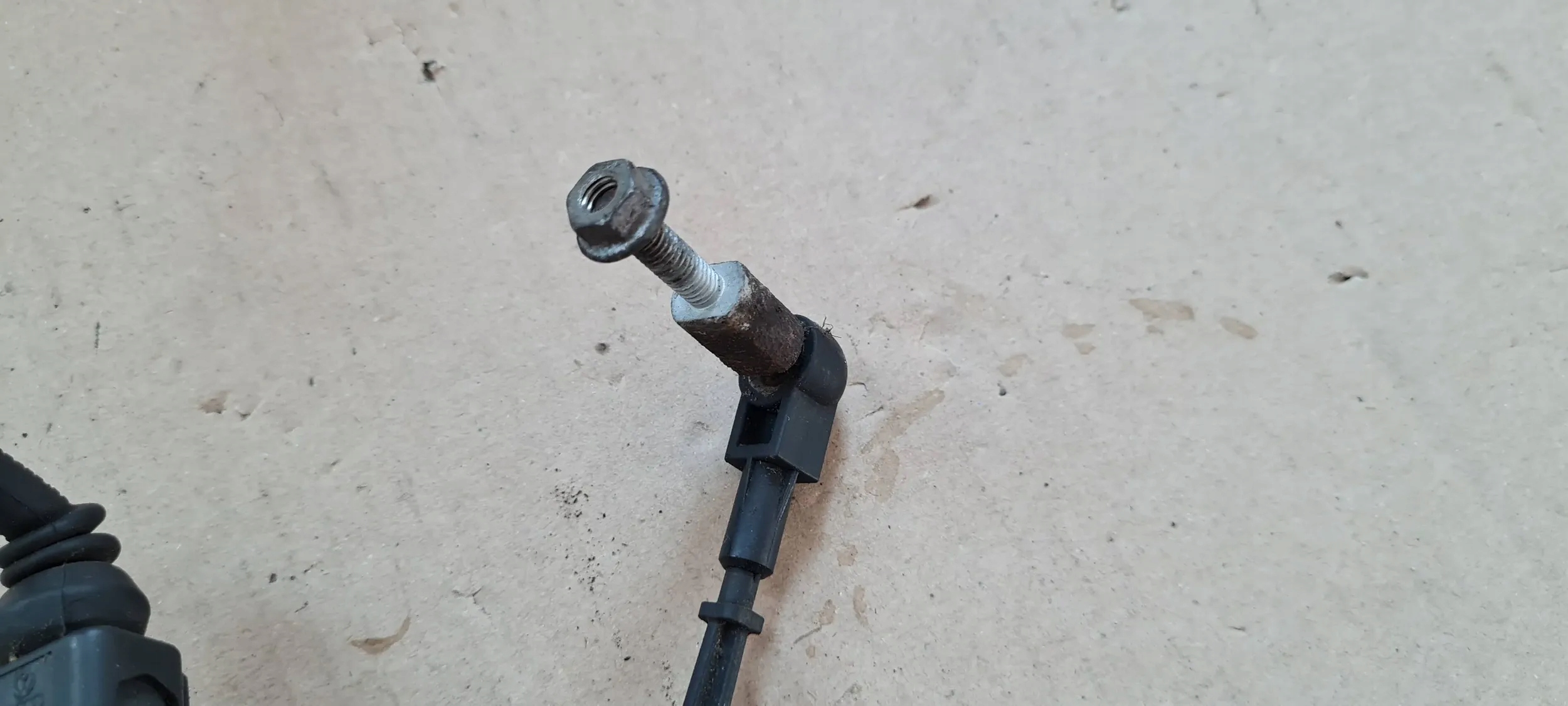 Q7 4M II SENSOR POZIOMOWANIA LICHTE LINKS HECK 4M0907503 A4 B9 8W A5
