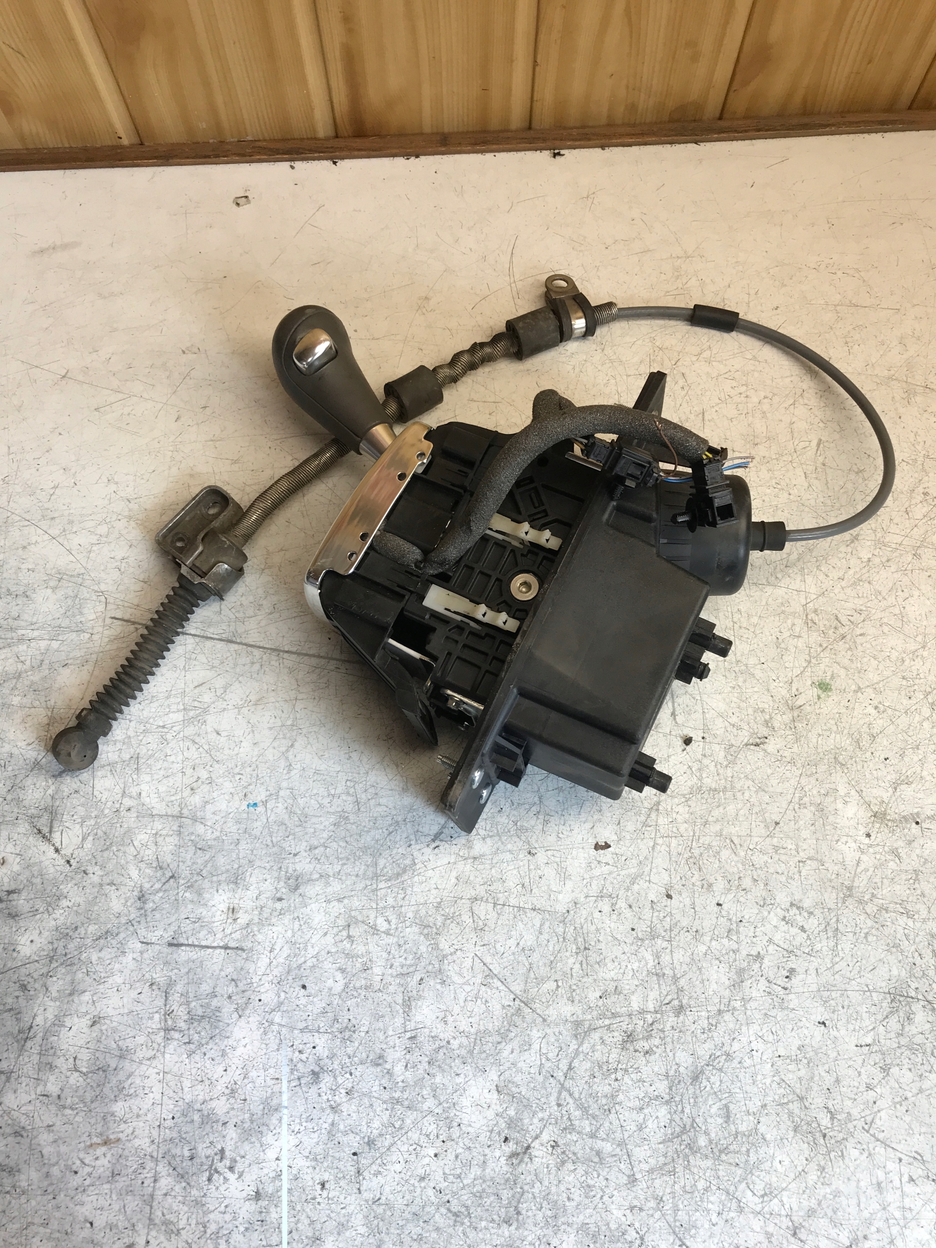Mecanisme levier vitesse Engrenage Levier de vitesse AUDI A8 D3 4E2713041AD UK