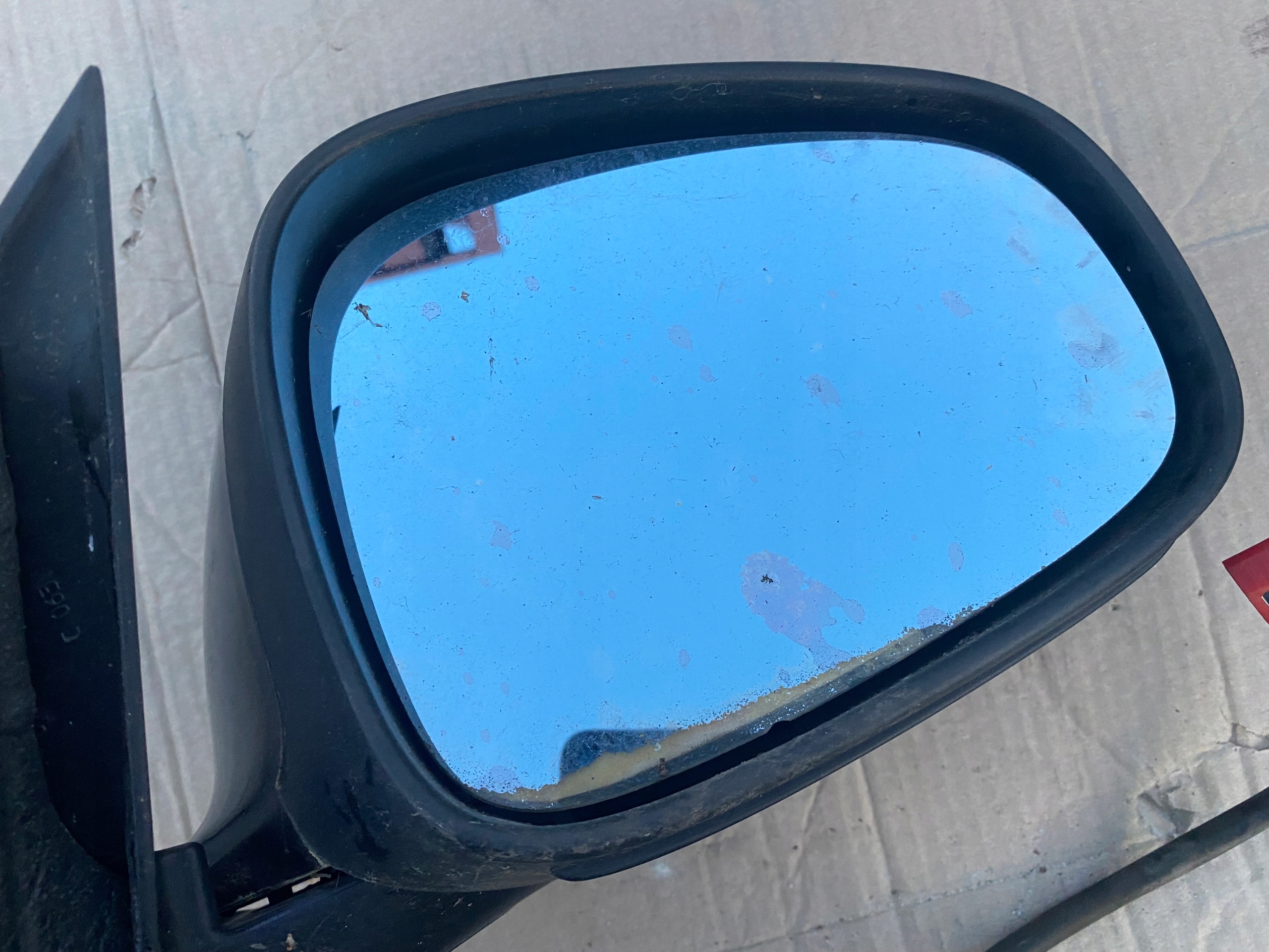 95202cde4d98b4a3e8c28aa2c77f