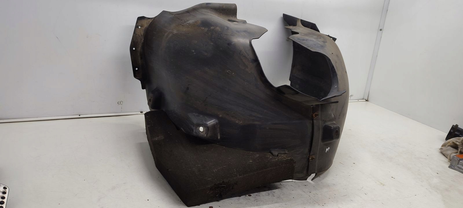 mudguard front front right Mercedes W164